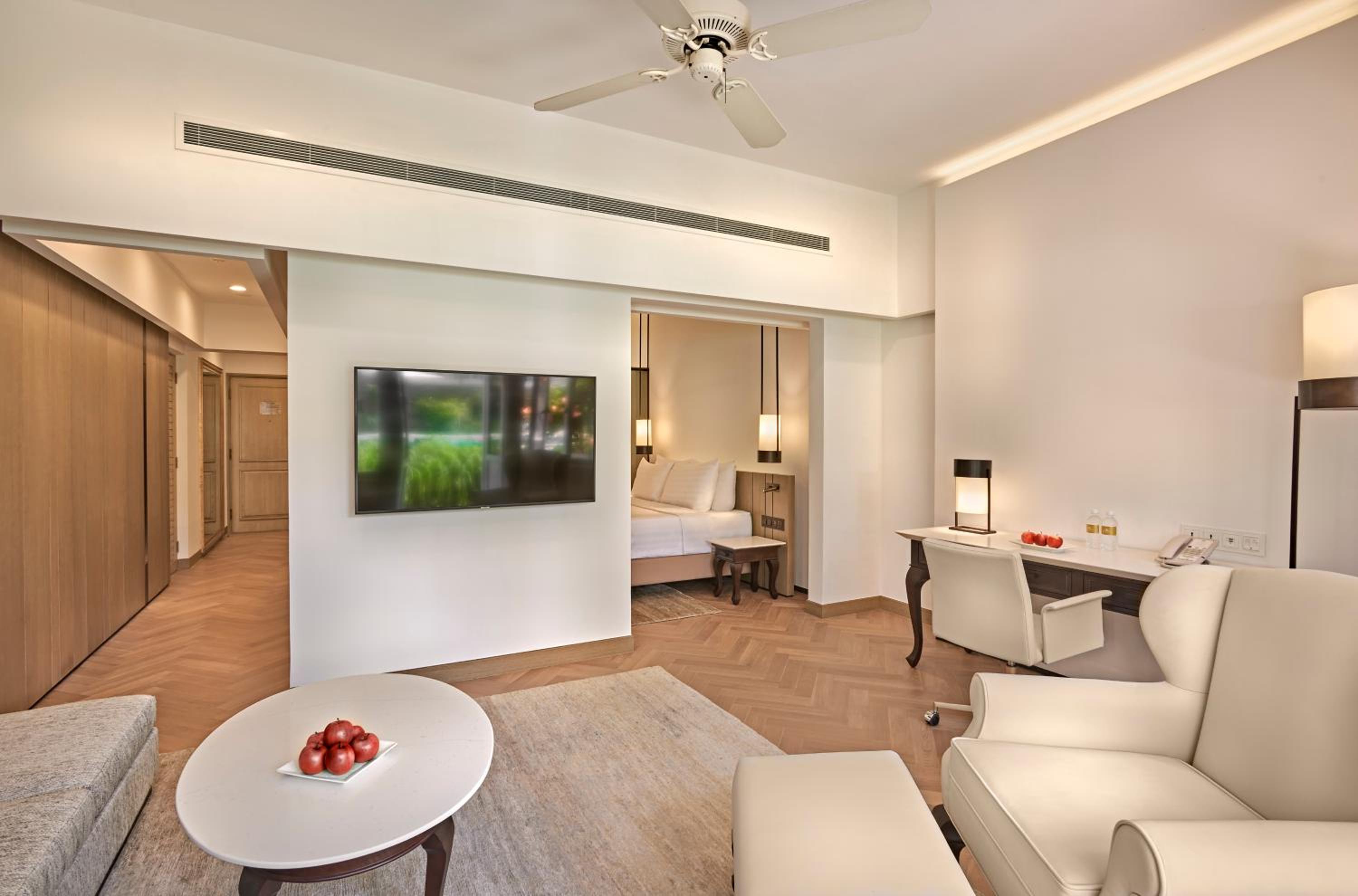 Poolside Suite Poolside Suite