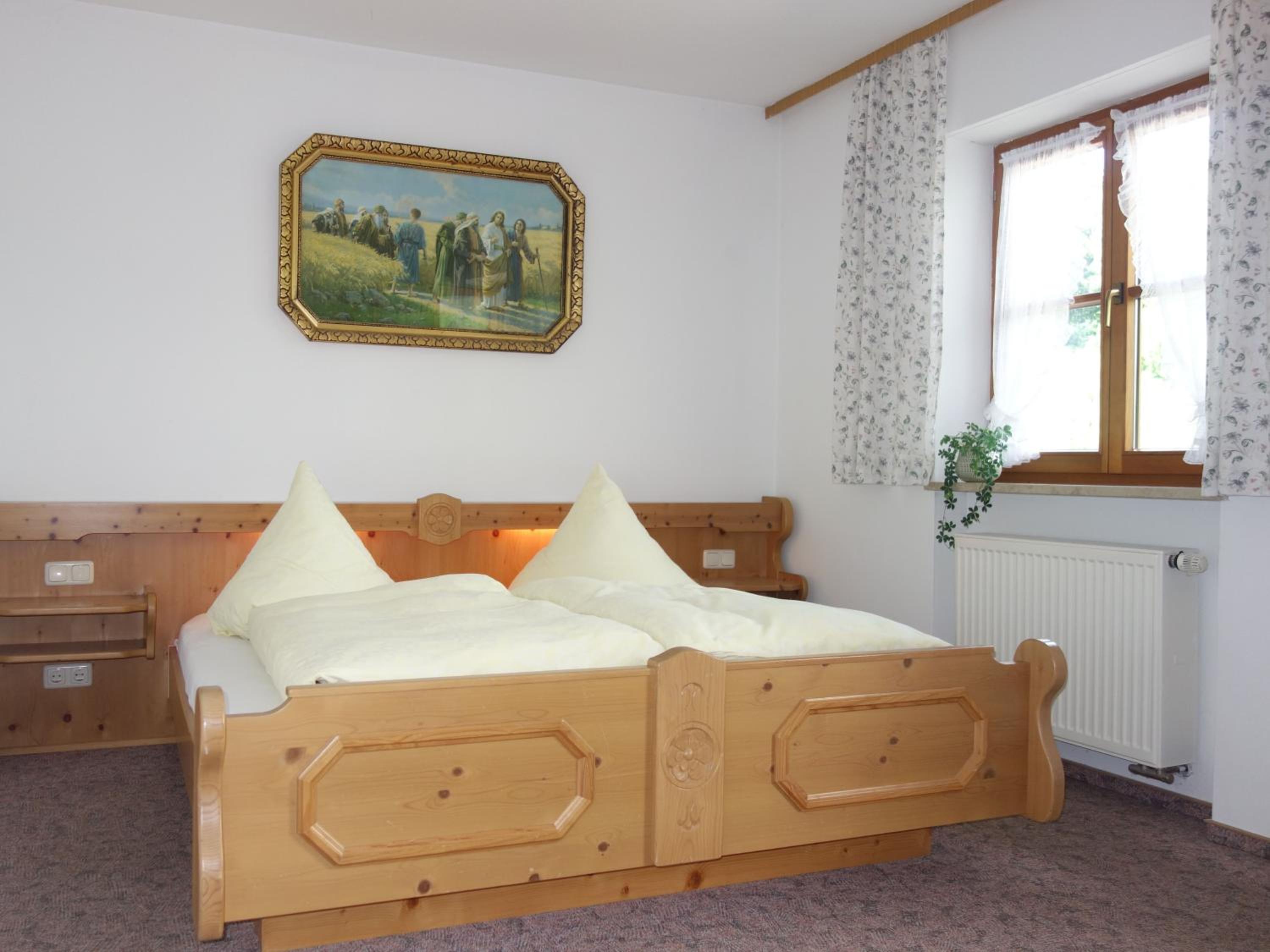 Apartment with Mountain View photo 1