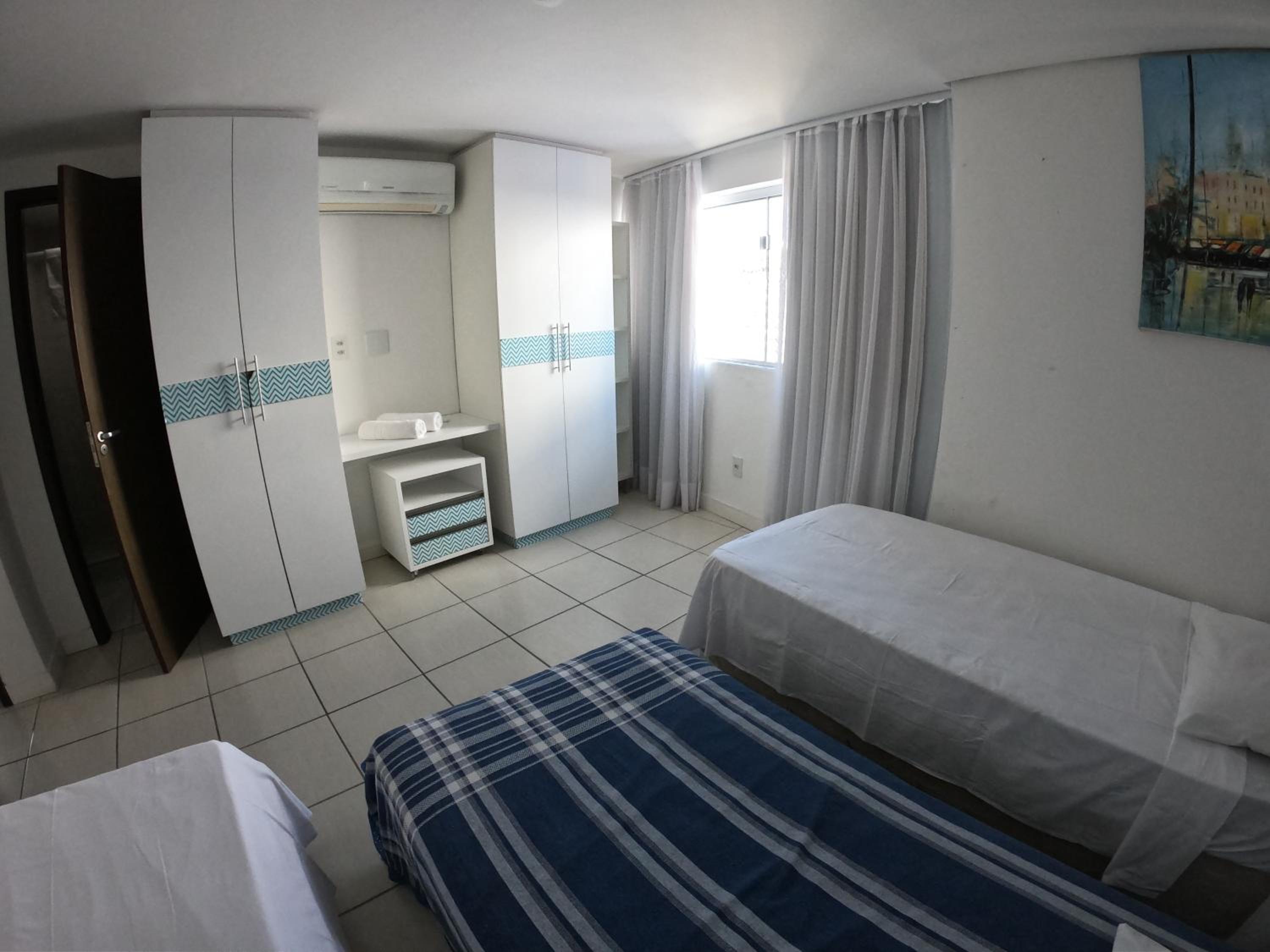 VIP Beira Mar Residence — Three-Bedroom Apartment
