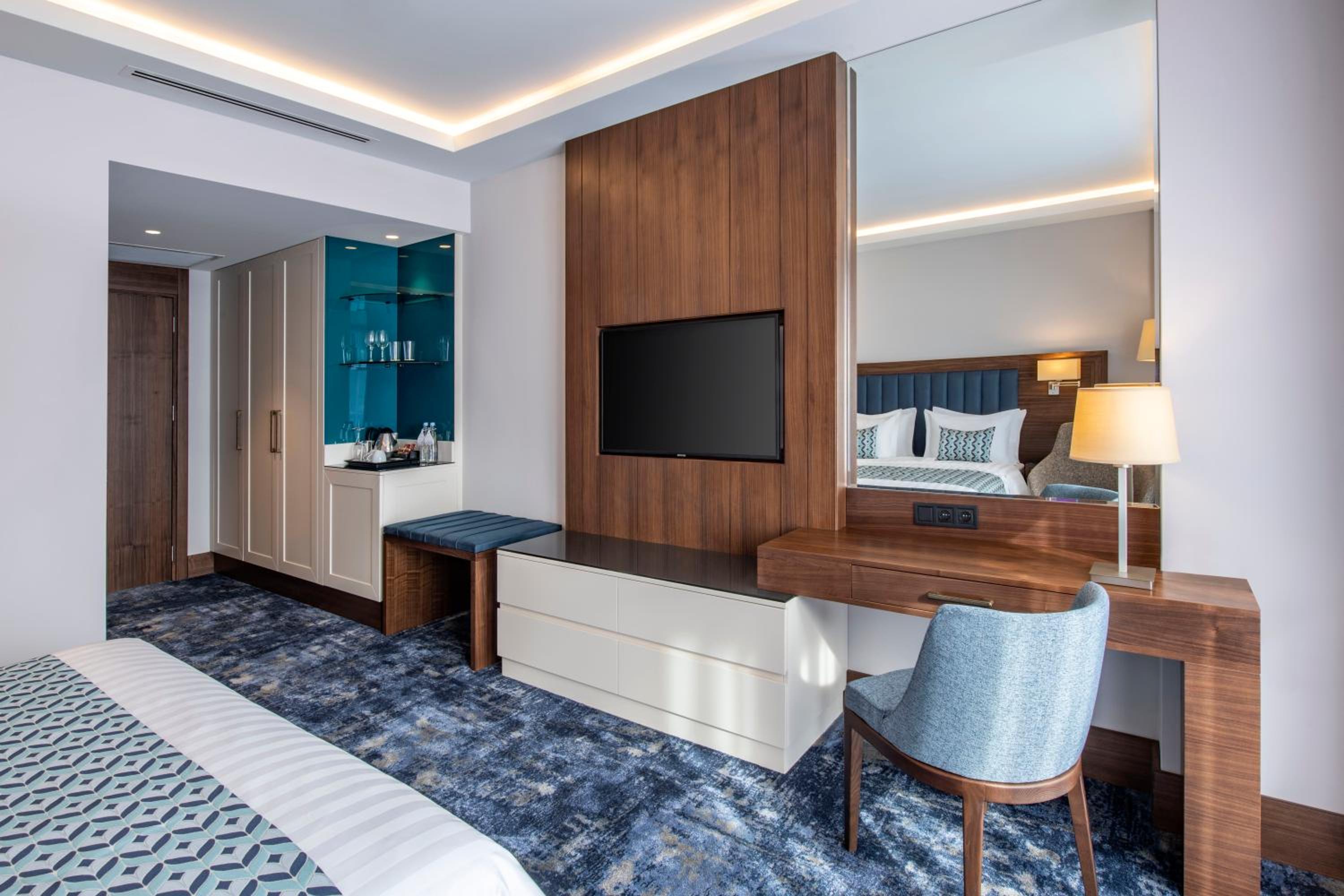 Standard Double Room - Photo 5