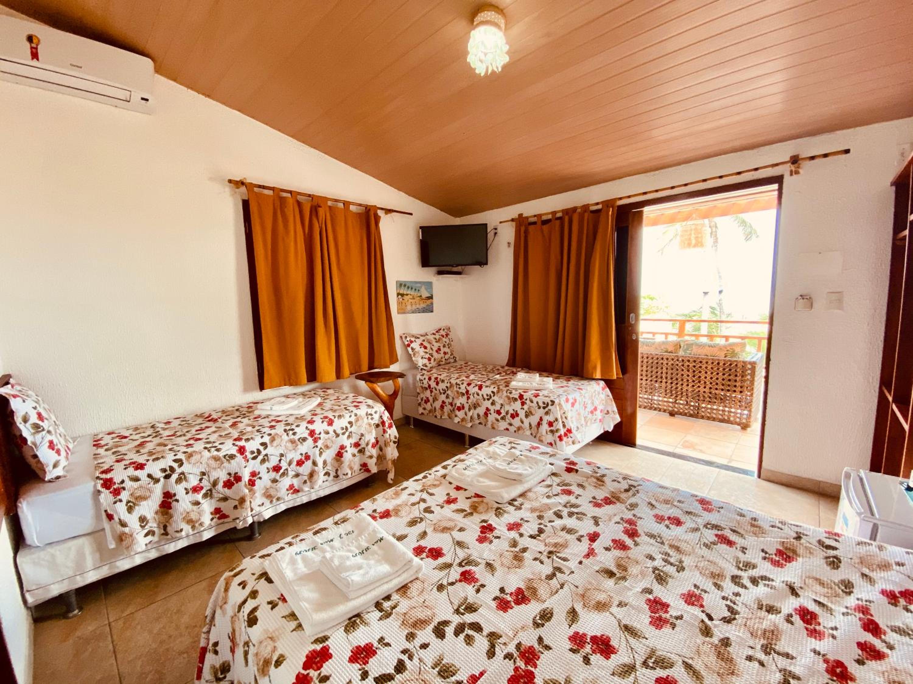 Quadruple Room with Sea View photo 3