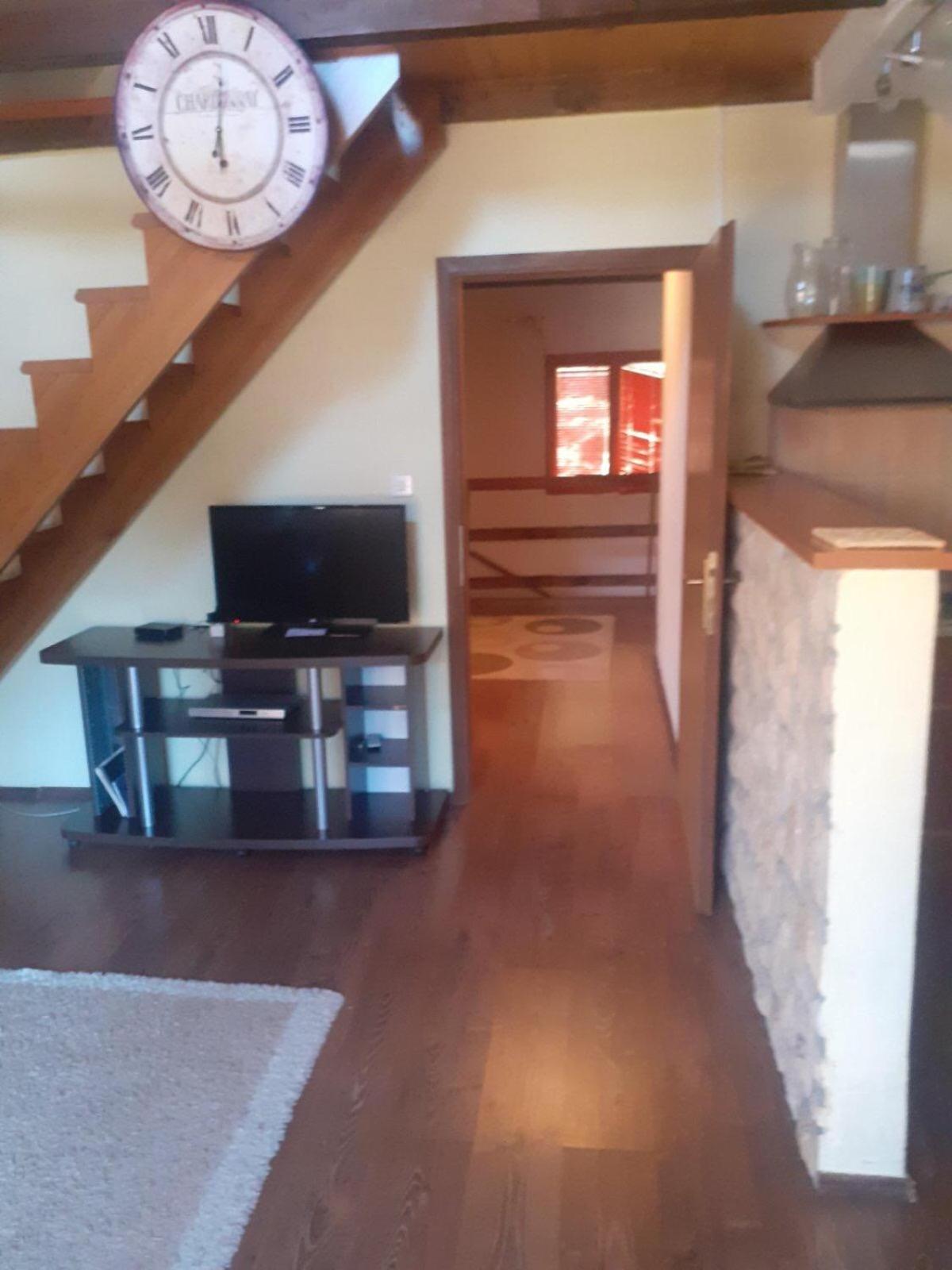 Three-Bedroom Apartment photo 1