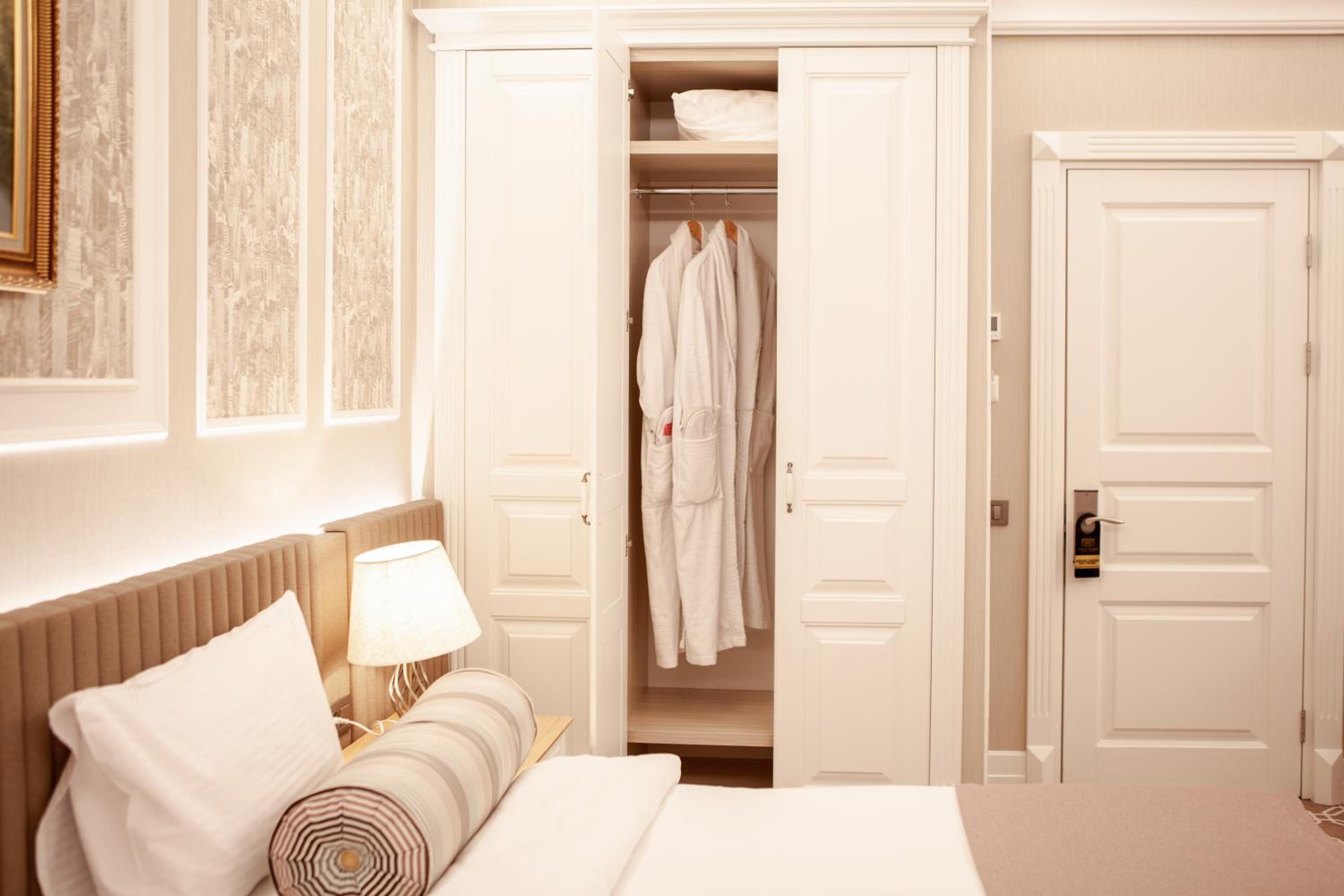 מלון תיאטרום באקו — Standard Economy Twin Room without Window