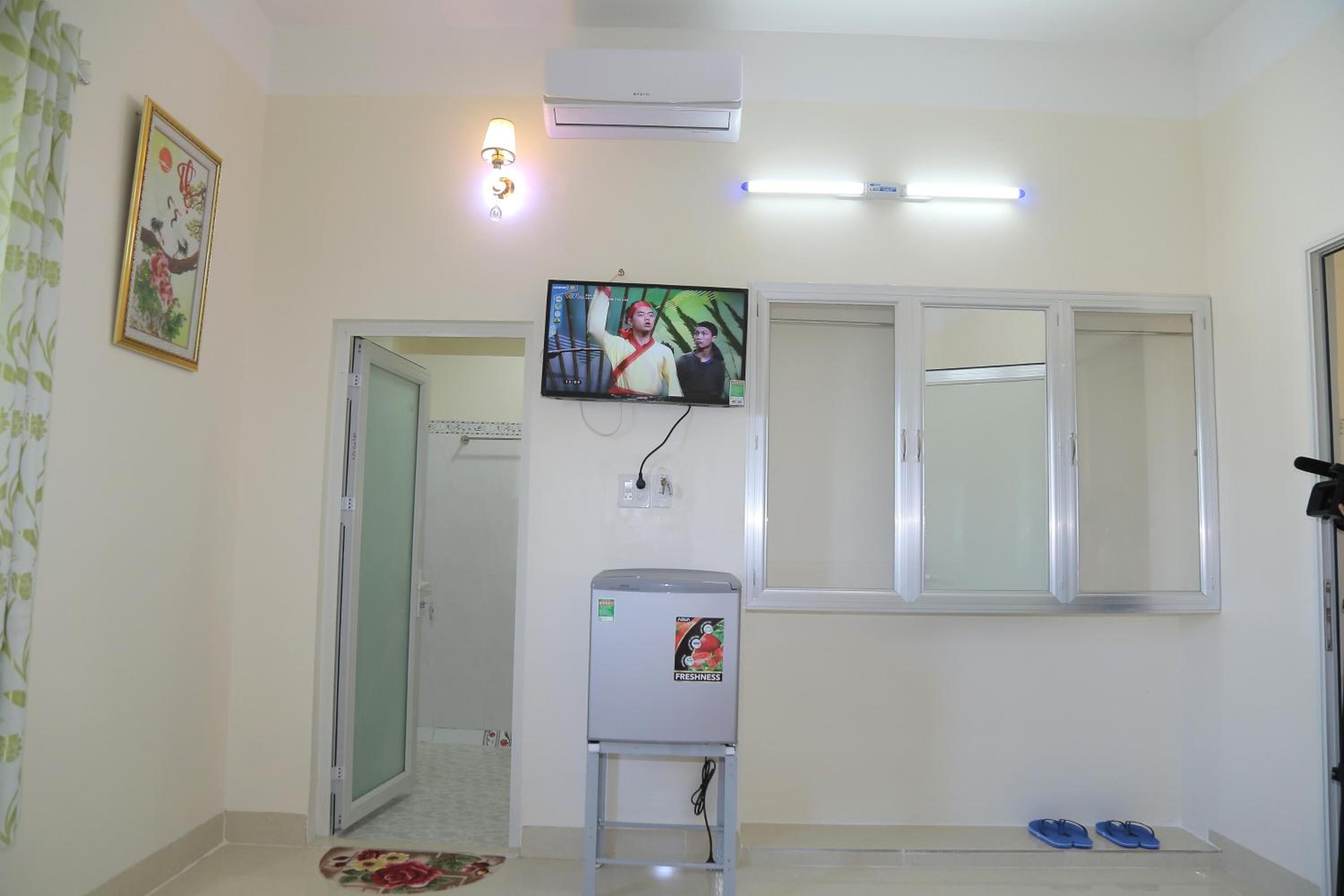 Double Room - Photo 5