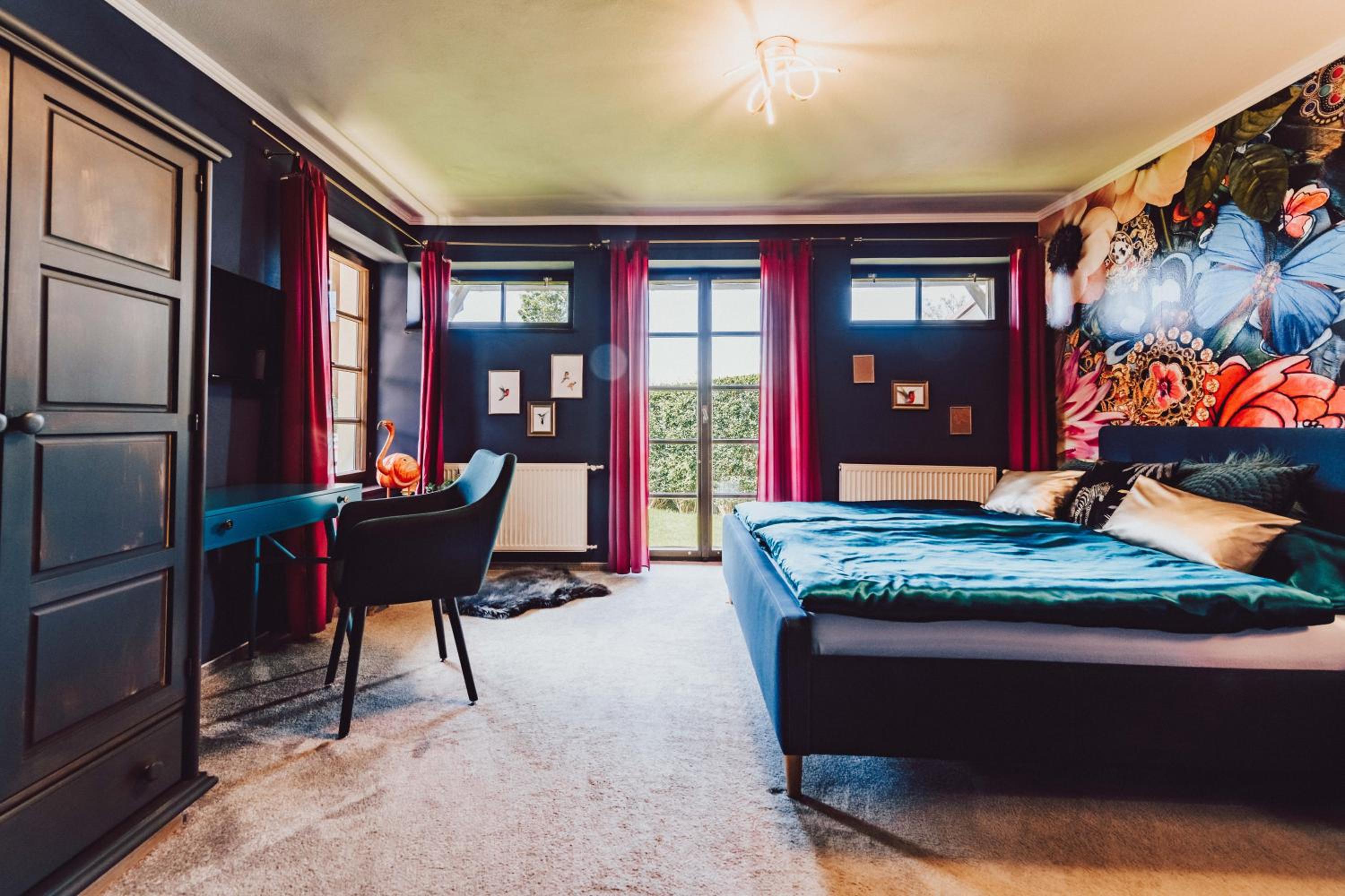 Deluxe Double Room with Extra Bed photo 3