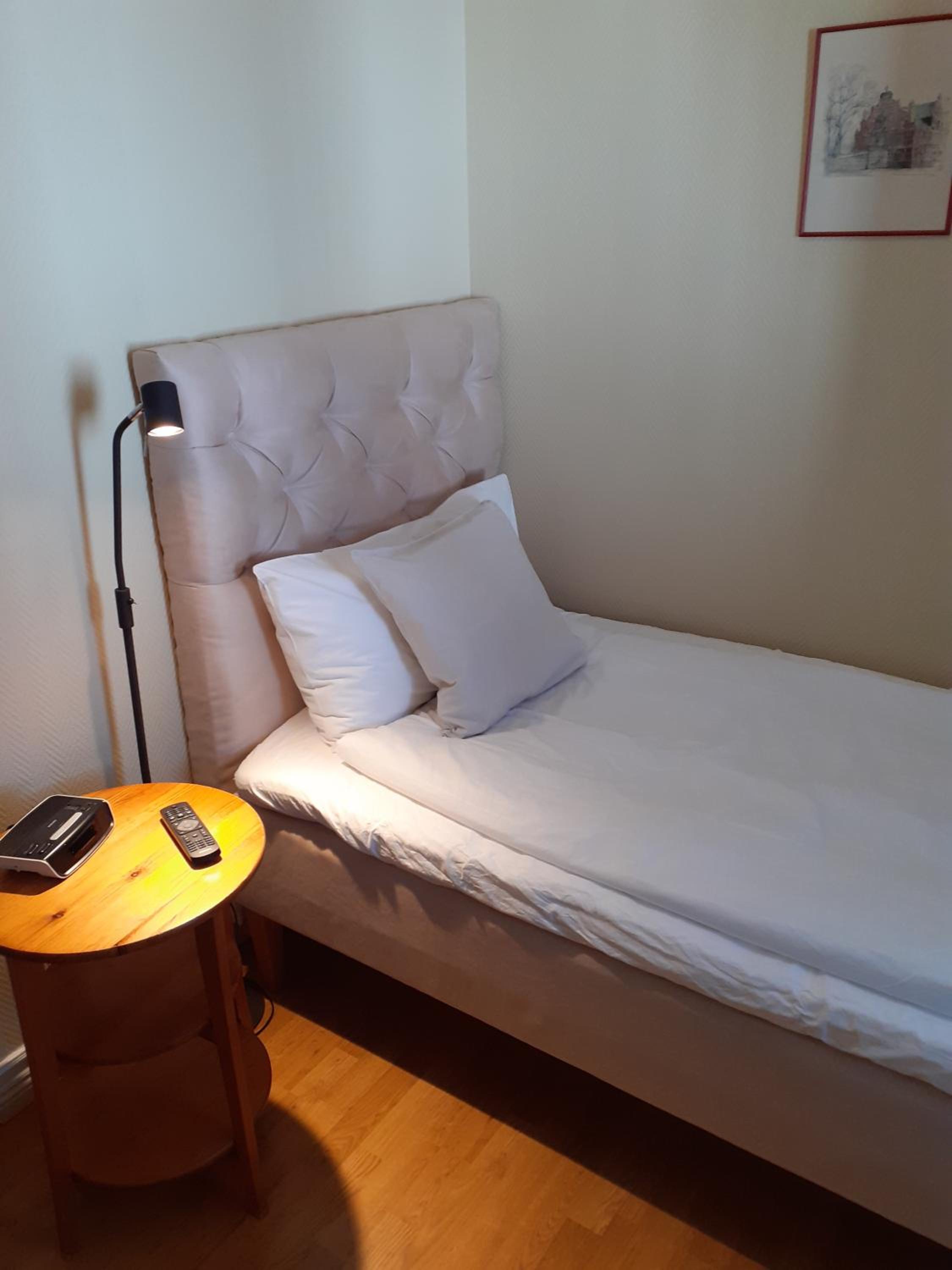 Single Room photo 1