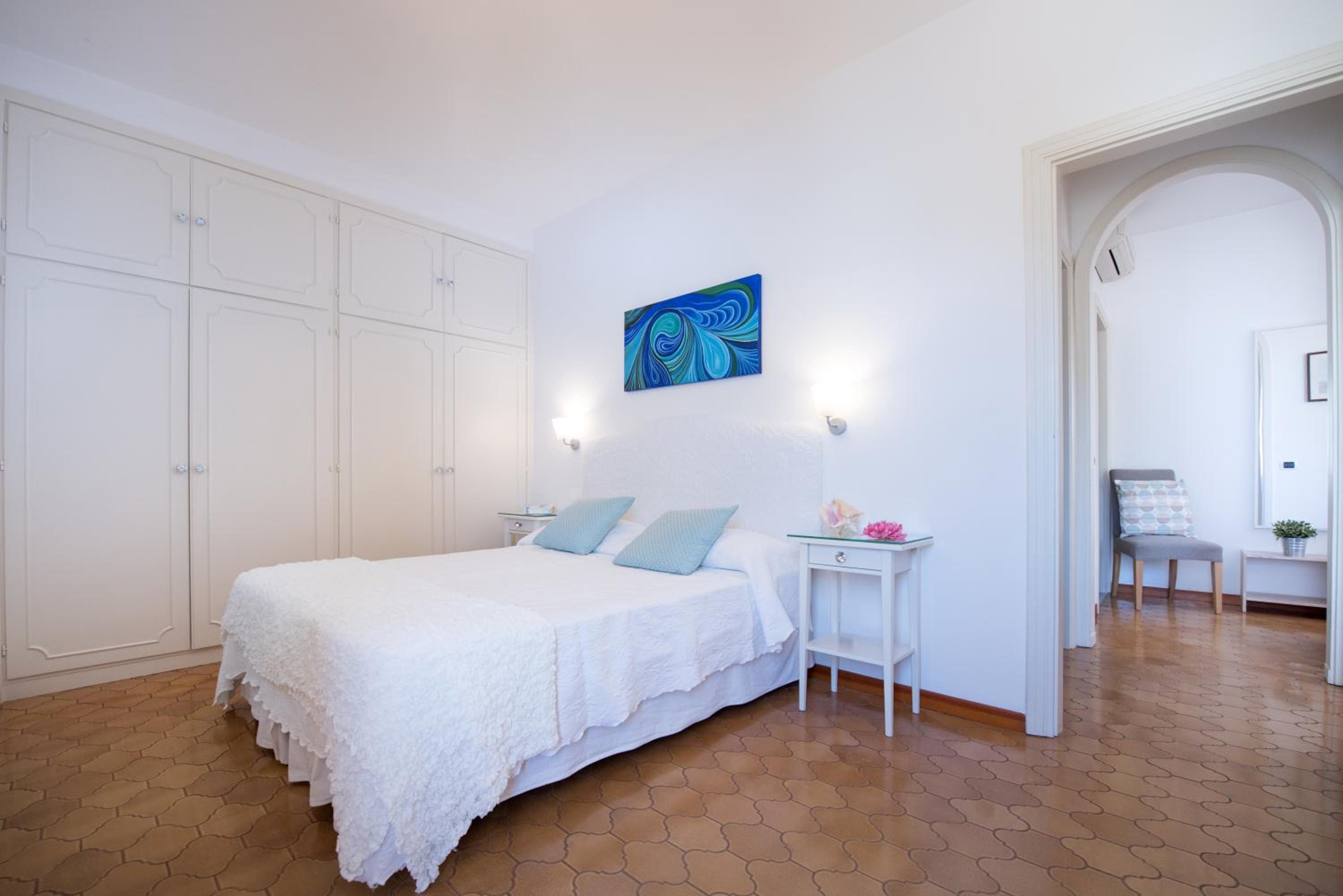  Two Bedroom Apartment with Sea View photo 3