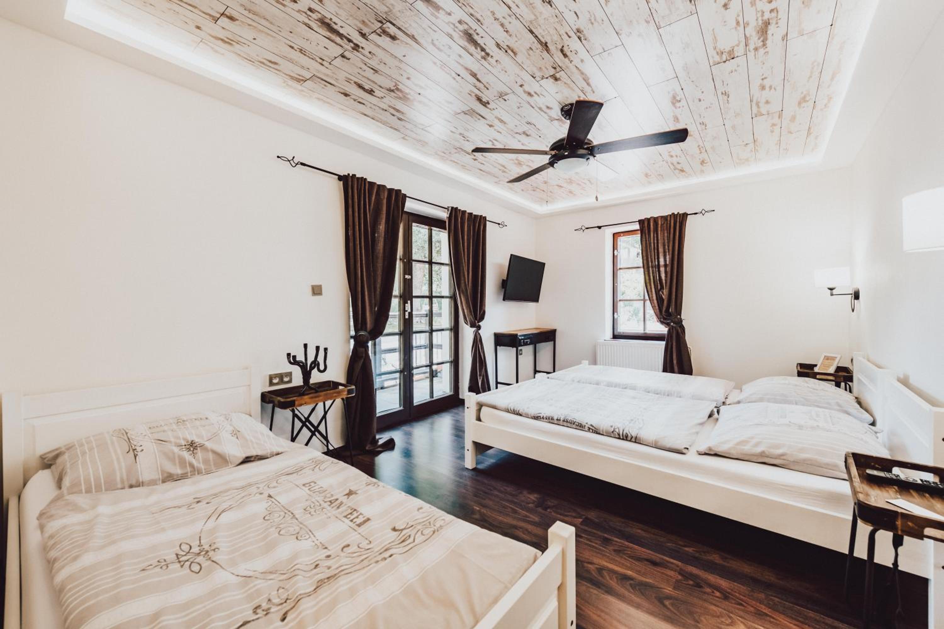 Luxury Triple Room photo 1