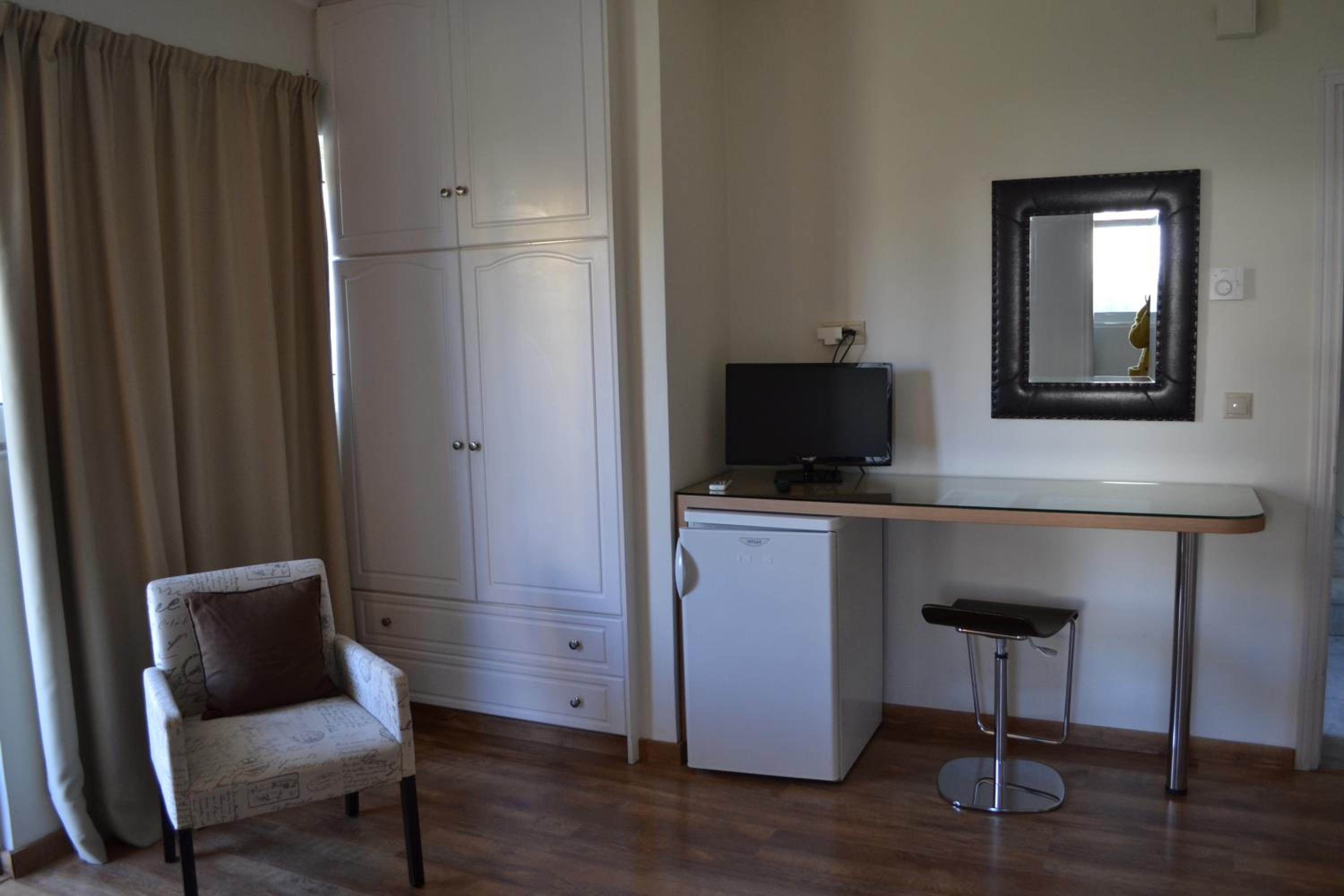 Two-Bedroom Apartment photo 3