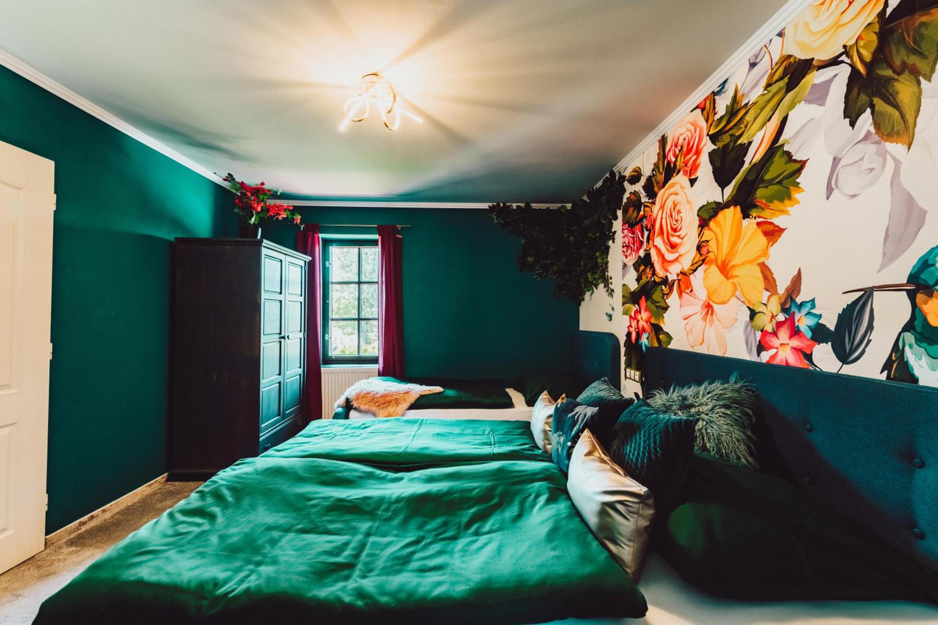 Luxury Triple Room photo 2