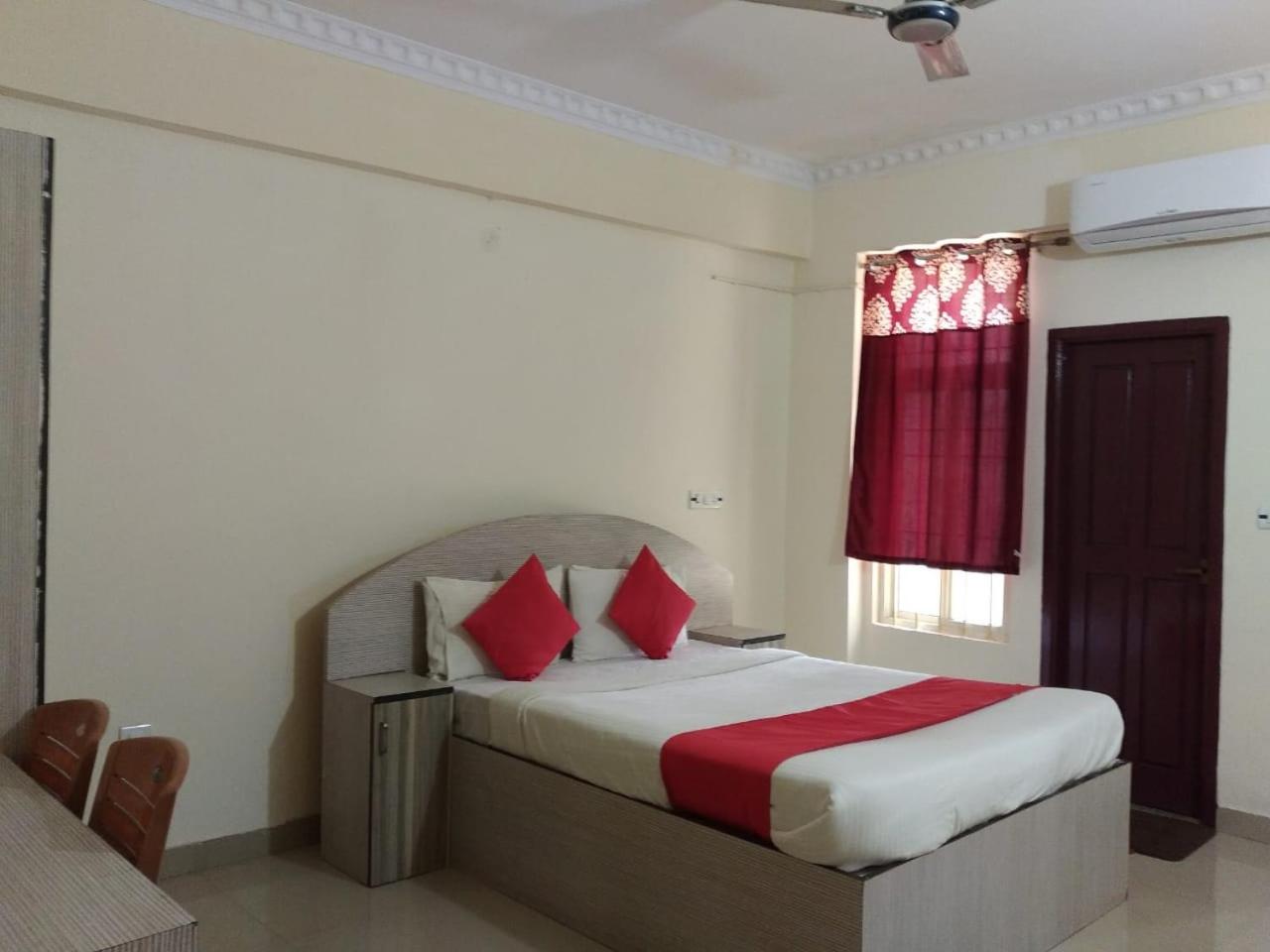Deluxe Double Room - Photo 4