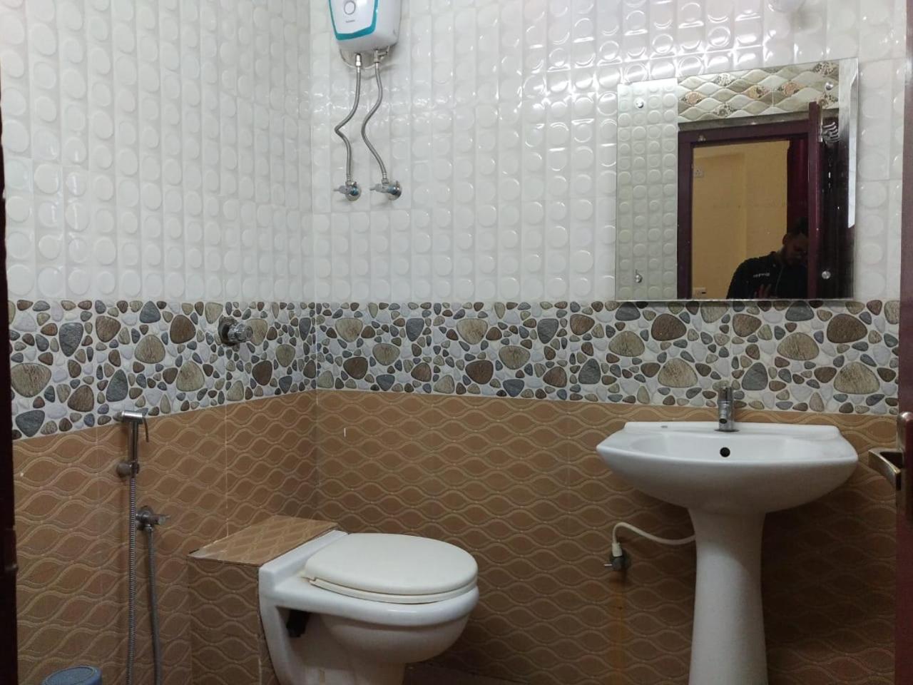 Deluxe Double Room - Photo 10