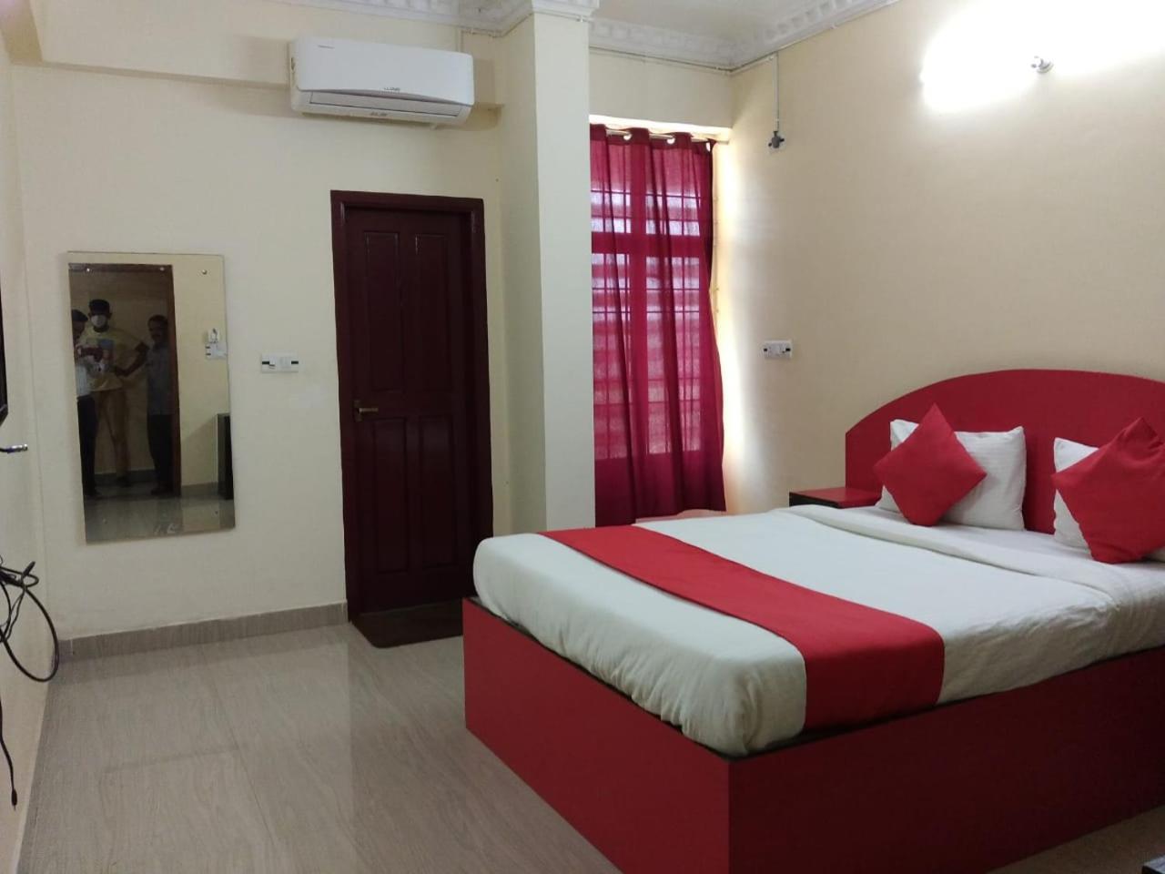 Deluxe Double Room - Photo 2