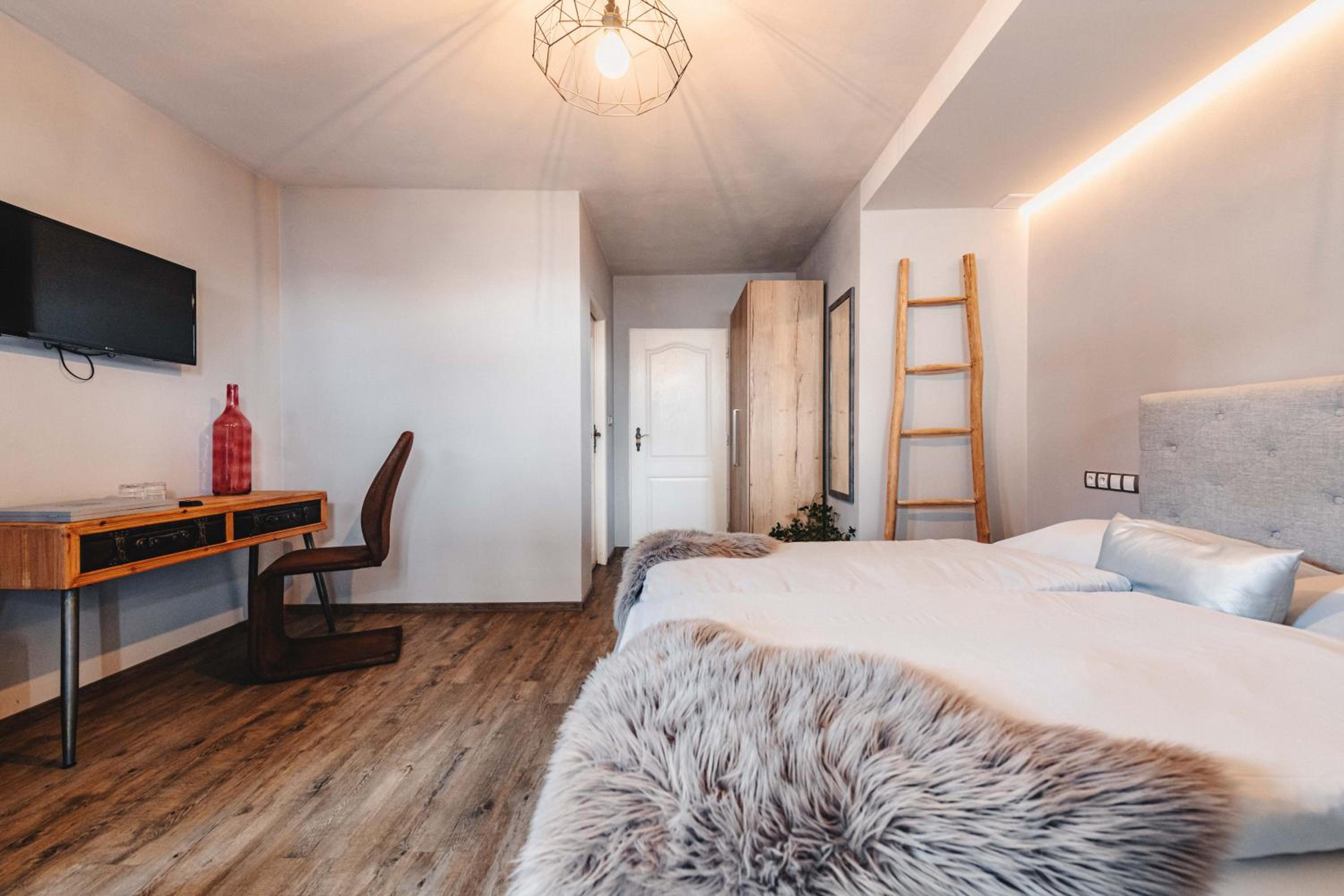 Deluxe Double Room photo 2