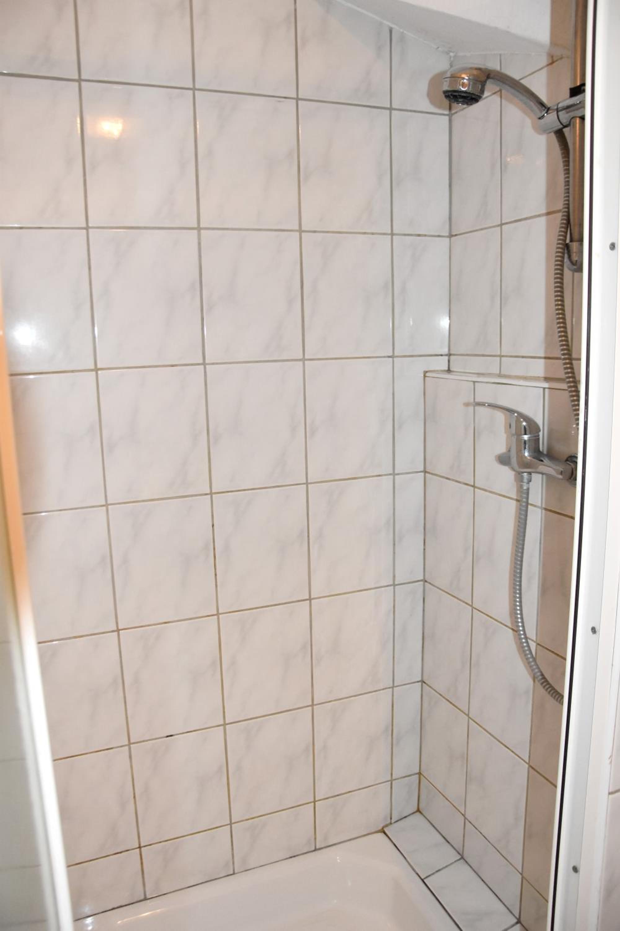 Standard Quadruple Room - Photo 4