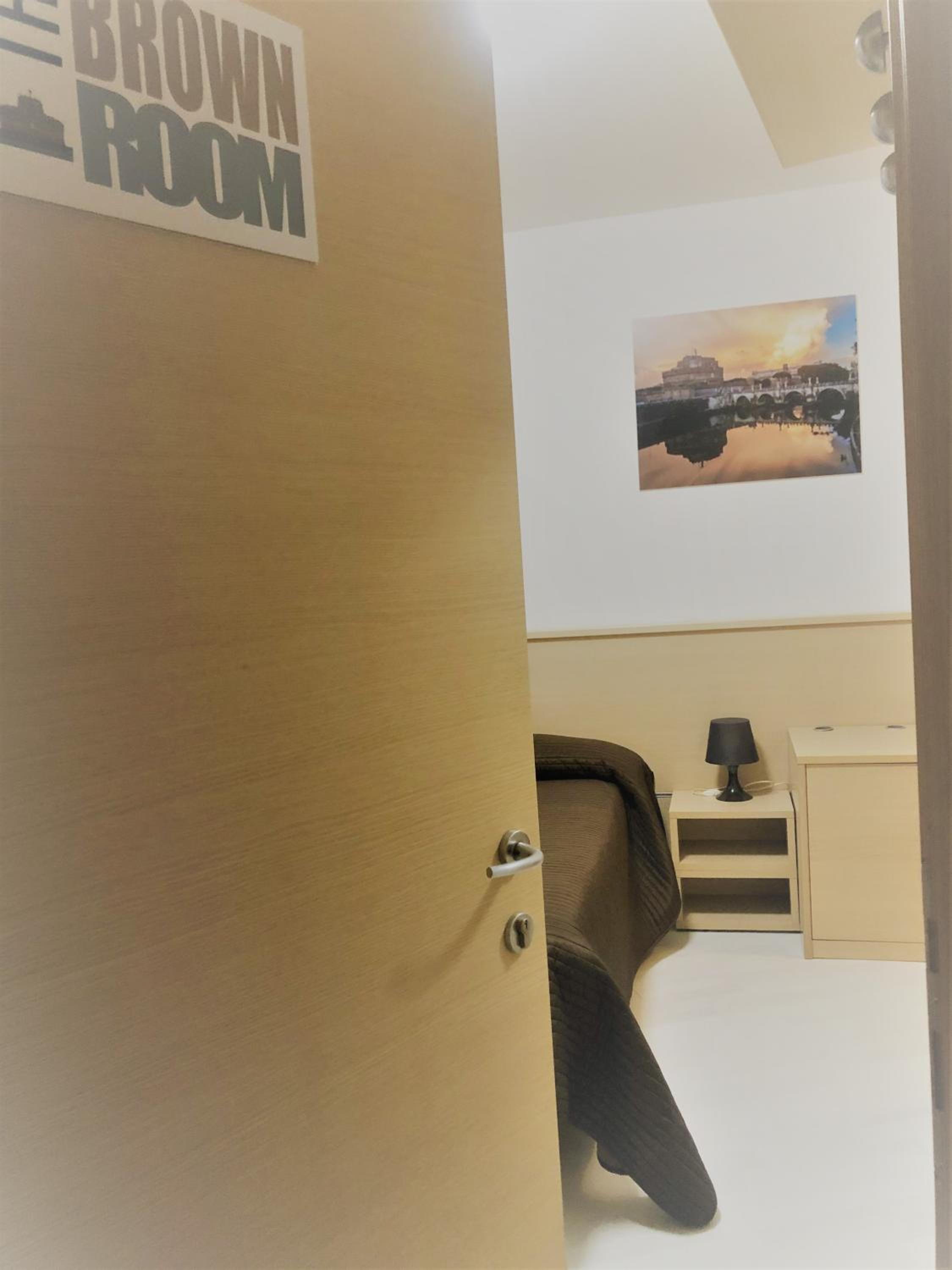 Small Double Room photo 1
