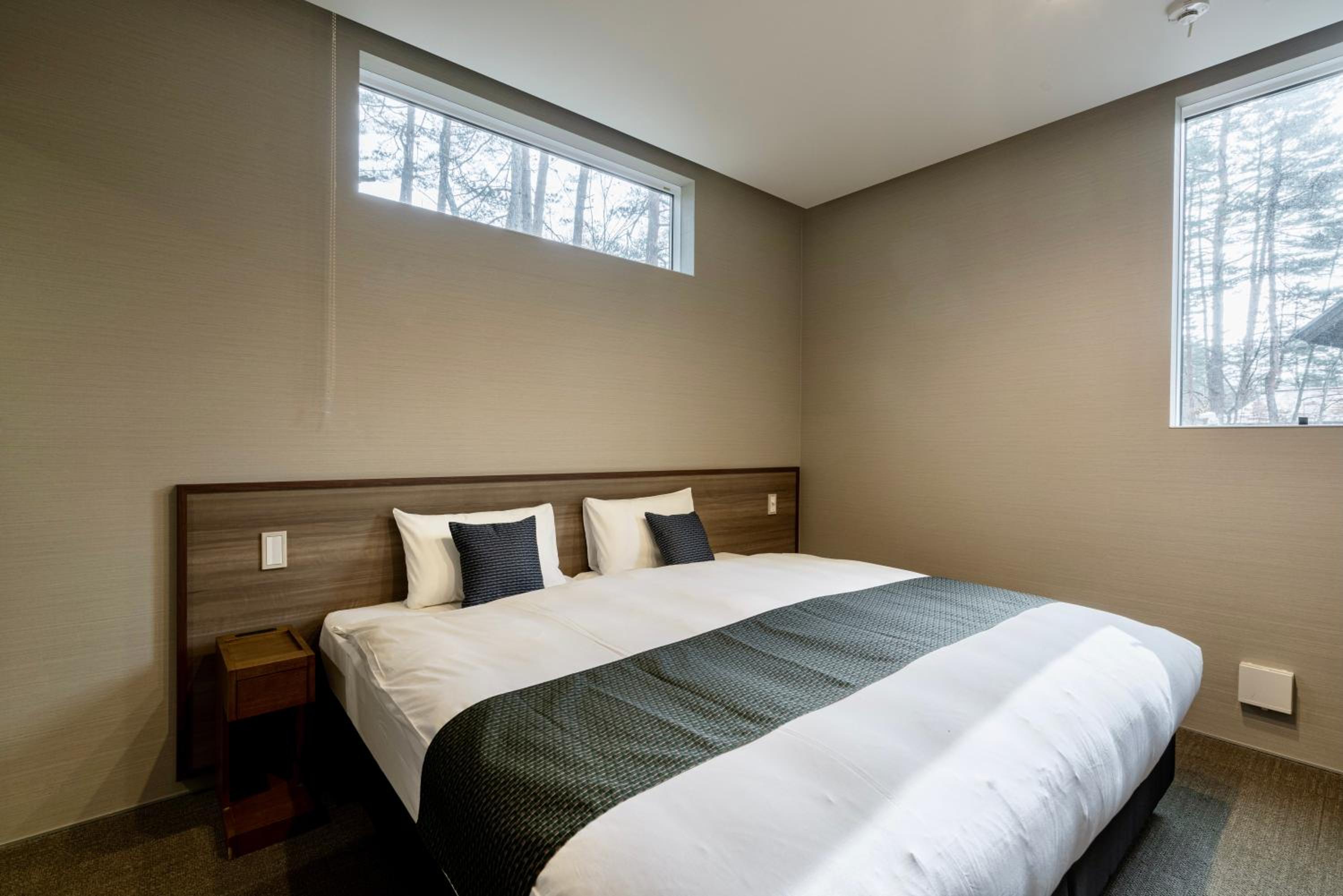 Three-Bedroom Chalet - Photo 38