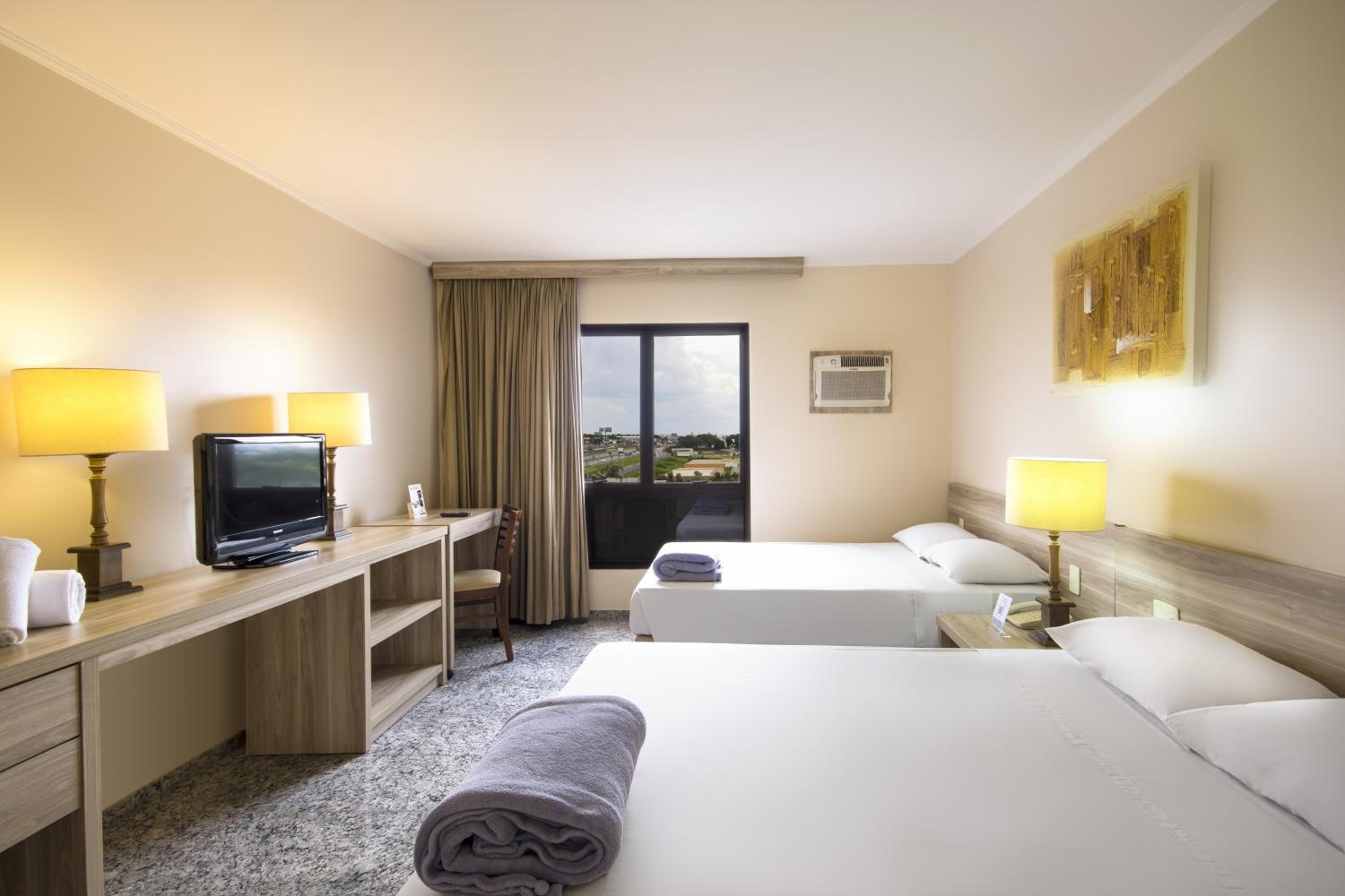 Standard Double Room with Two Double Beds photo 1