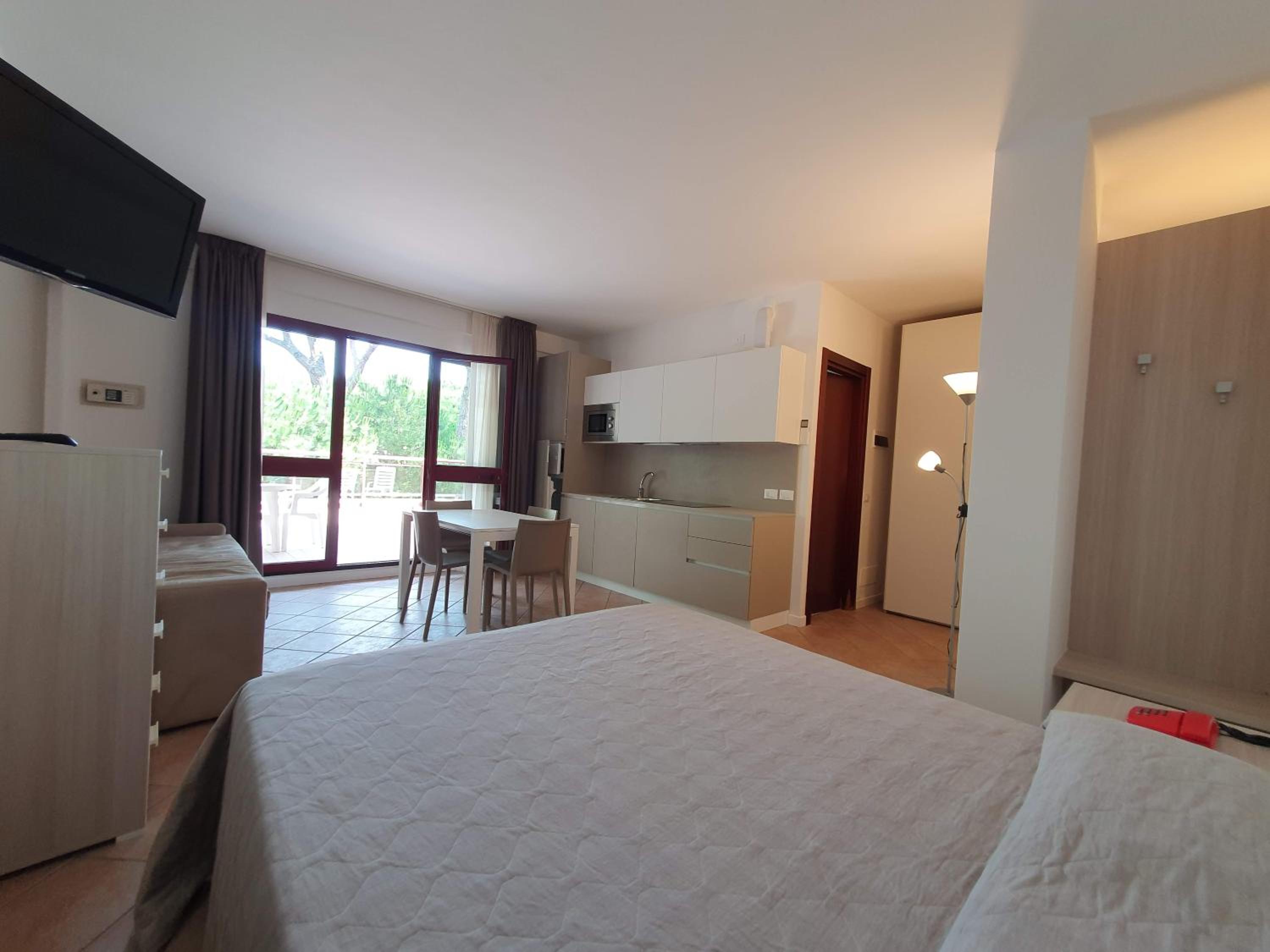 Superior Studio Apartment (2 Adults) photo 1