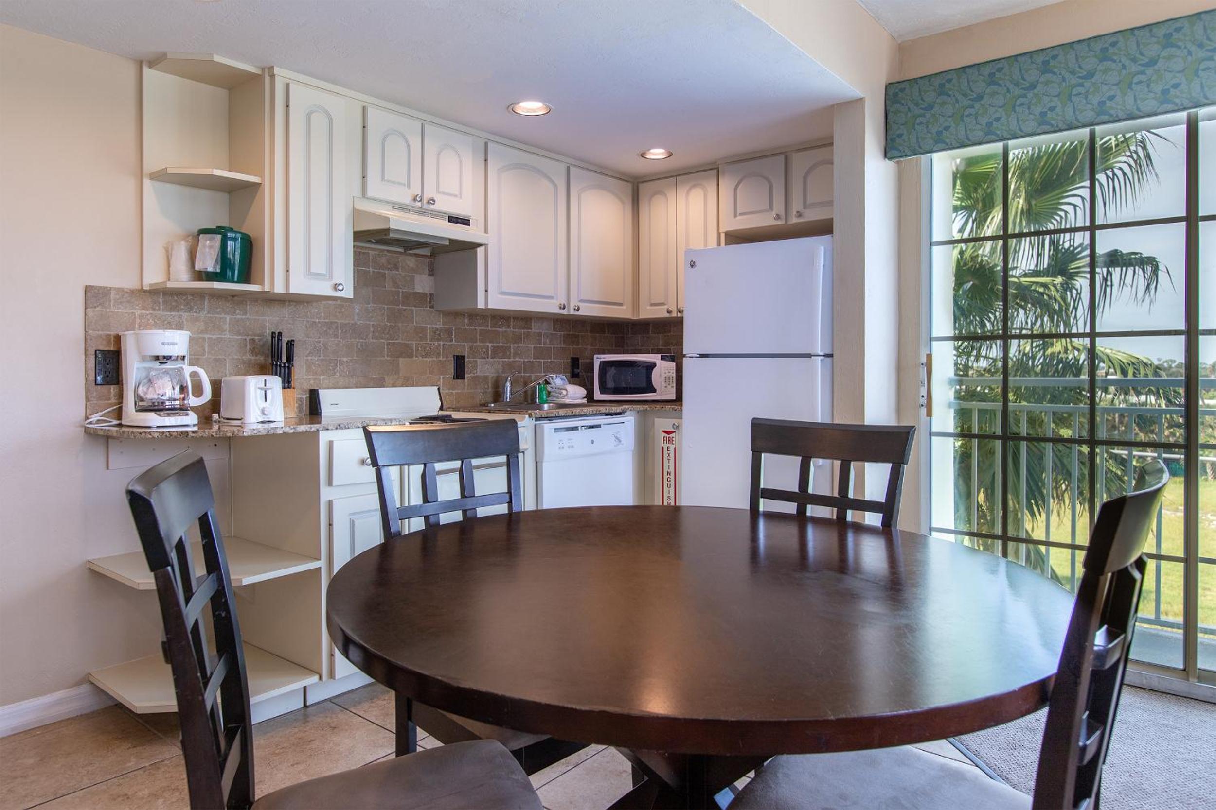 Two-Bedroom Apartment - Photo 4