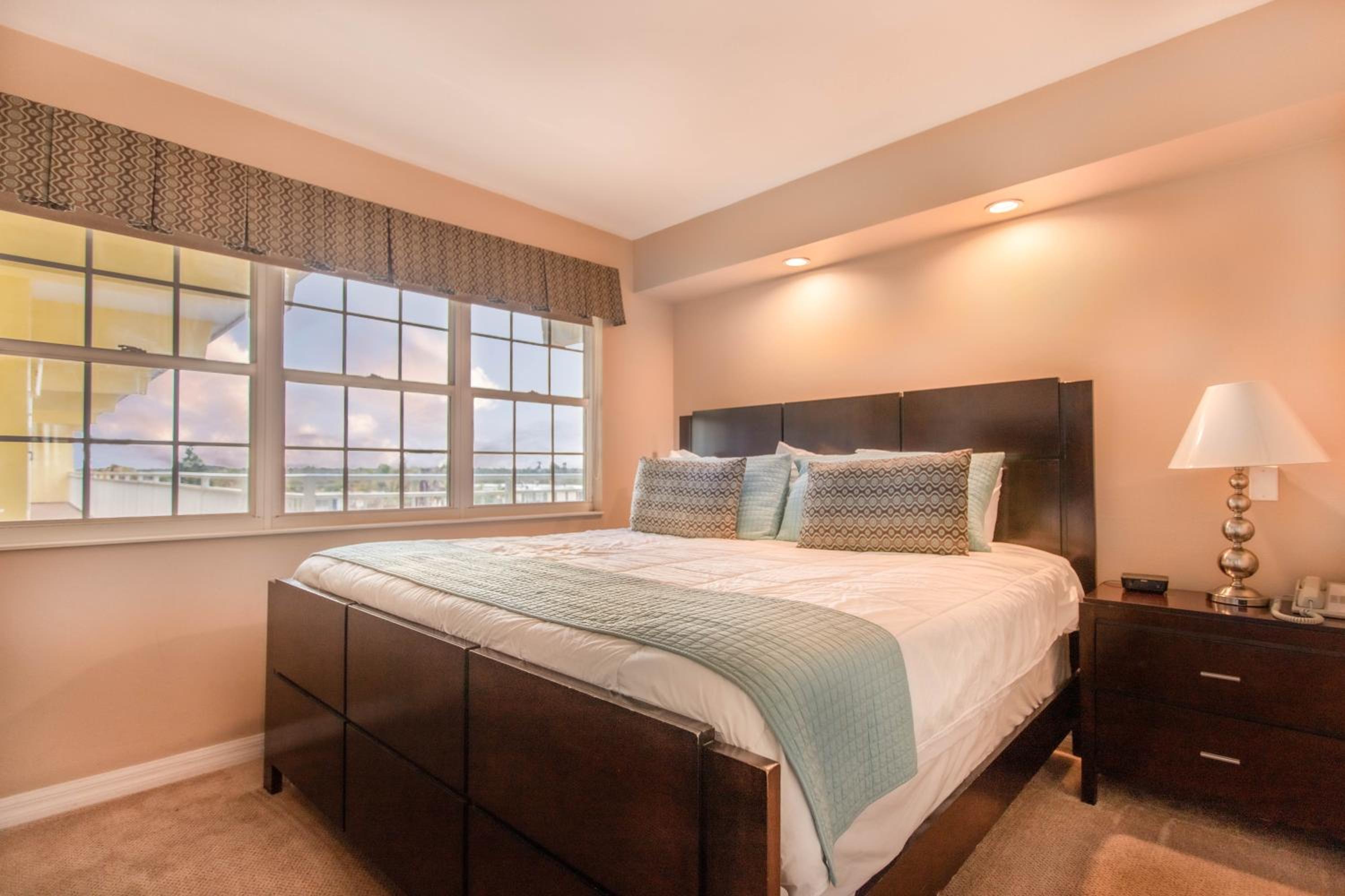 Apartment with Sea View - Photo 2