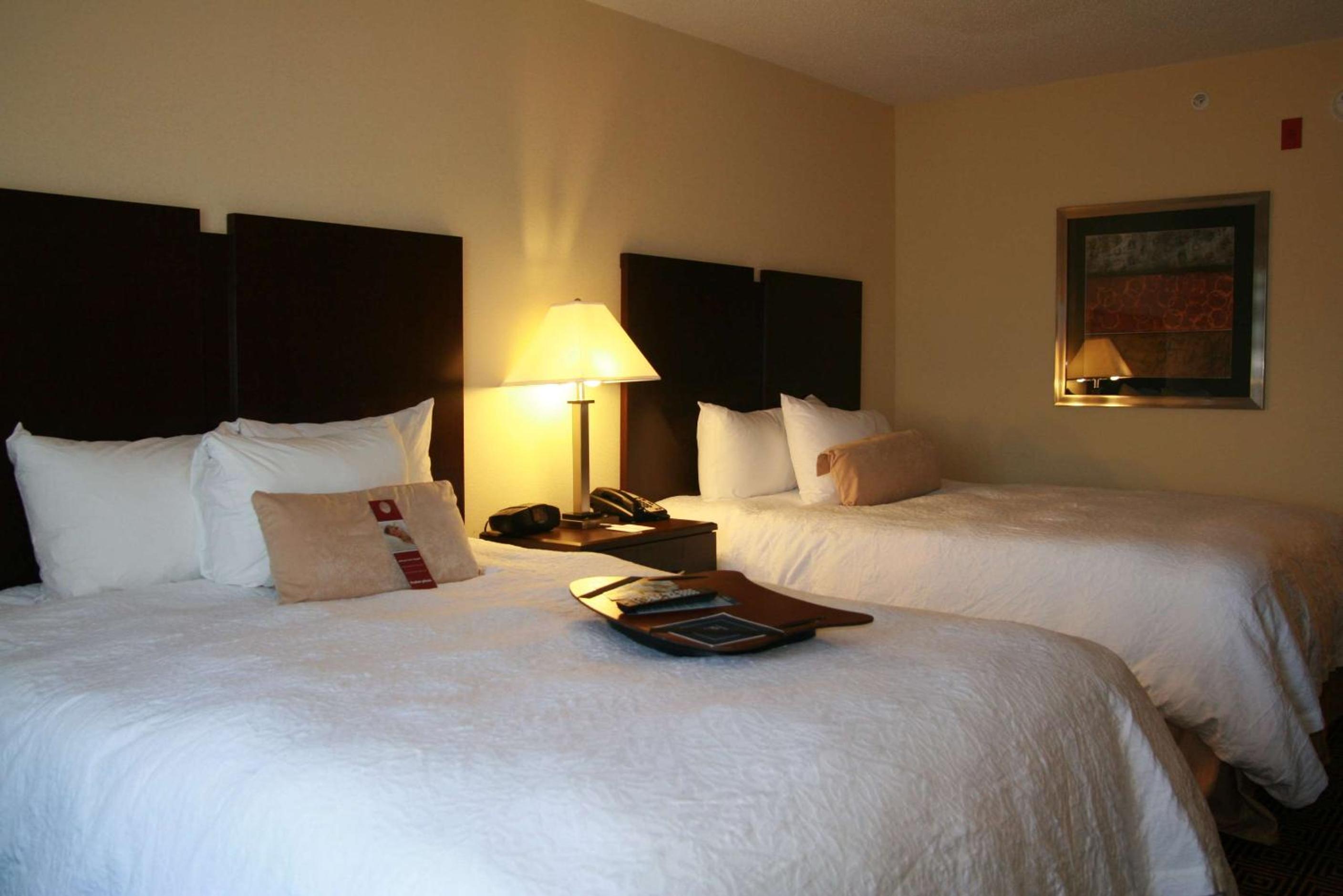Room with Two Queen Beds - Non-Smoking