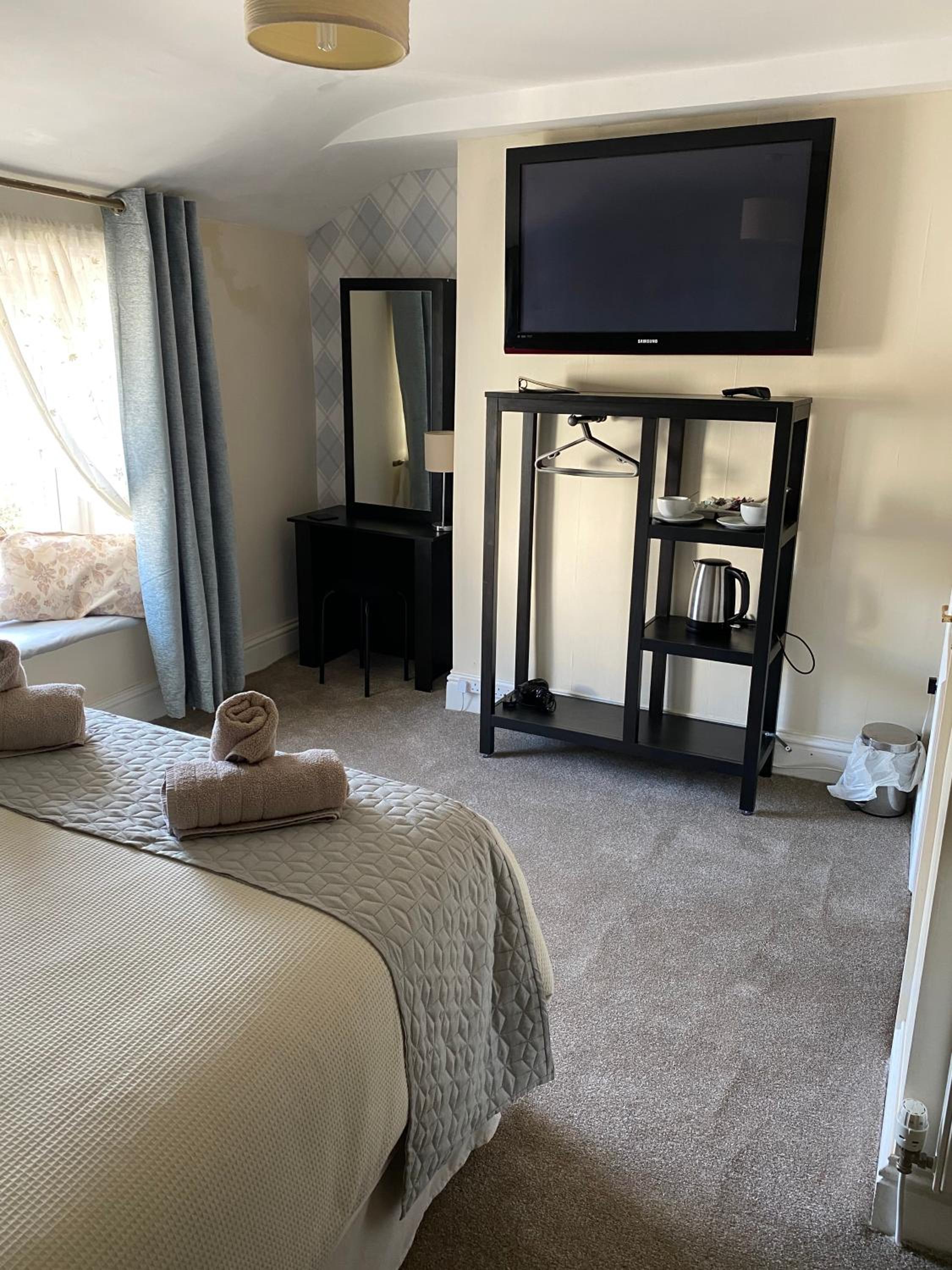 Double Room with Private Bathroom photo 2
