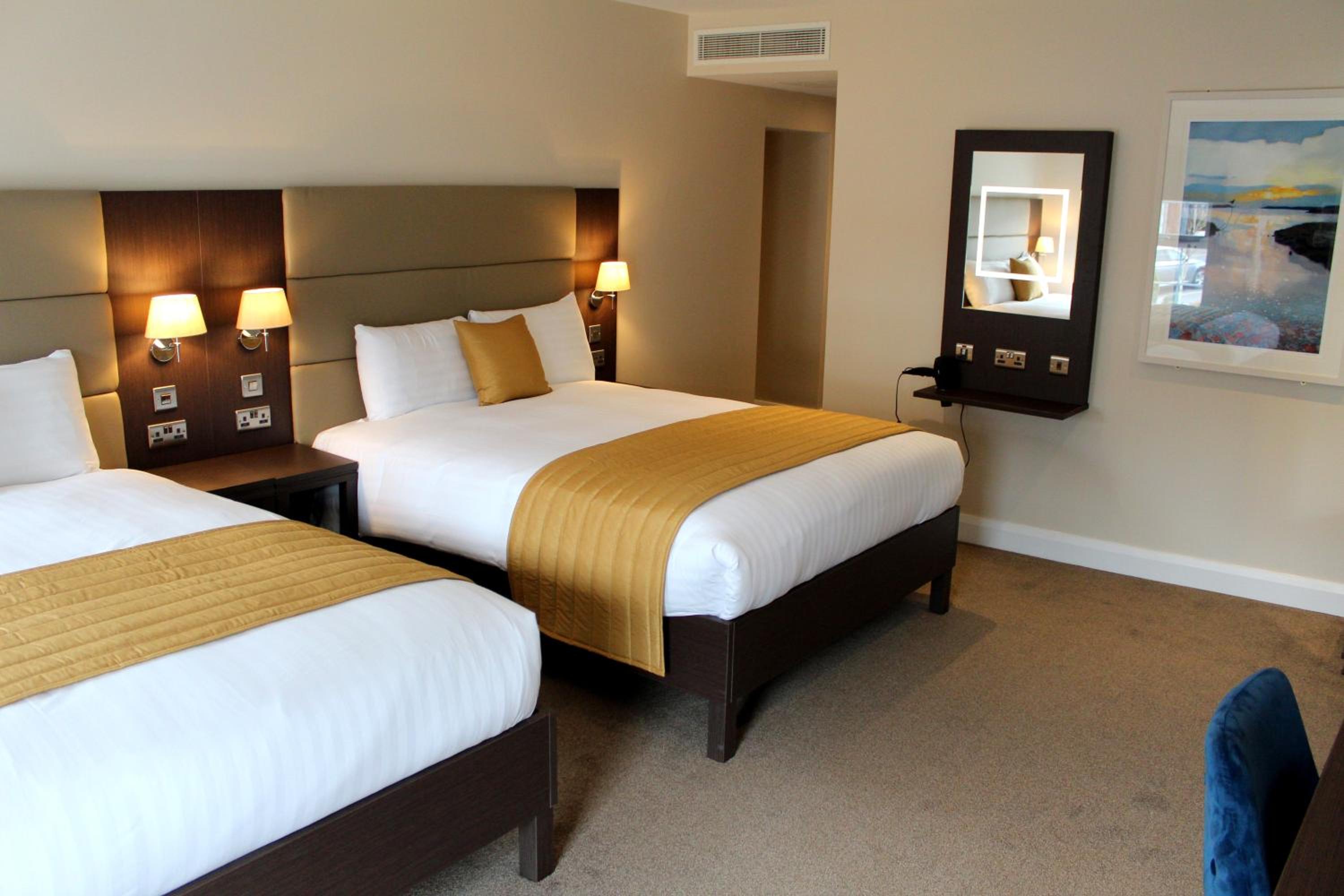 Double or Twin Room photo 2