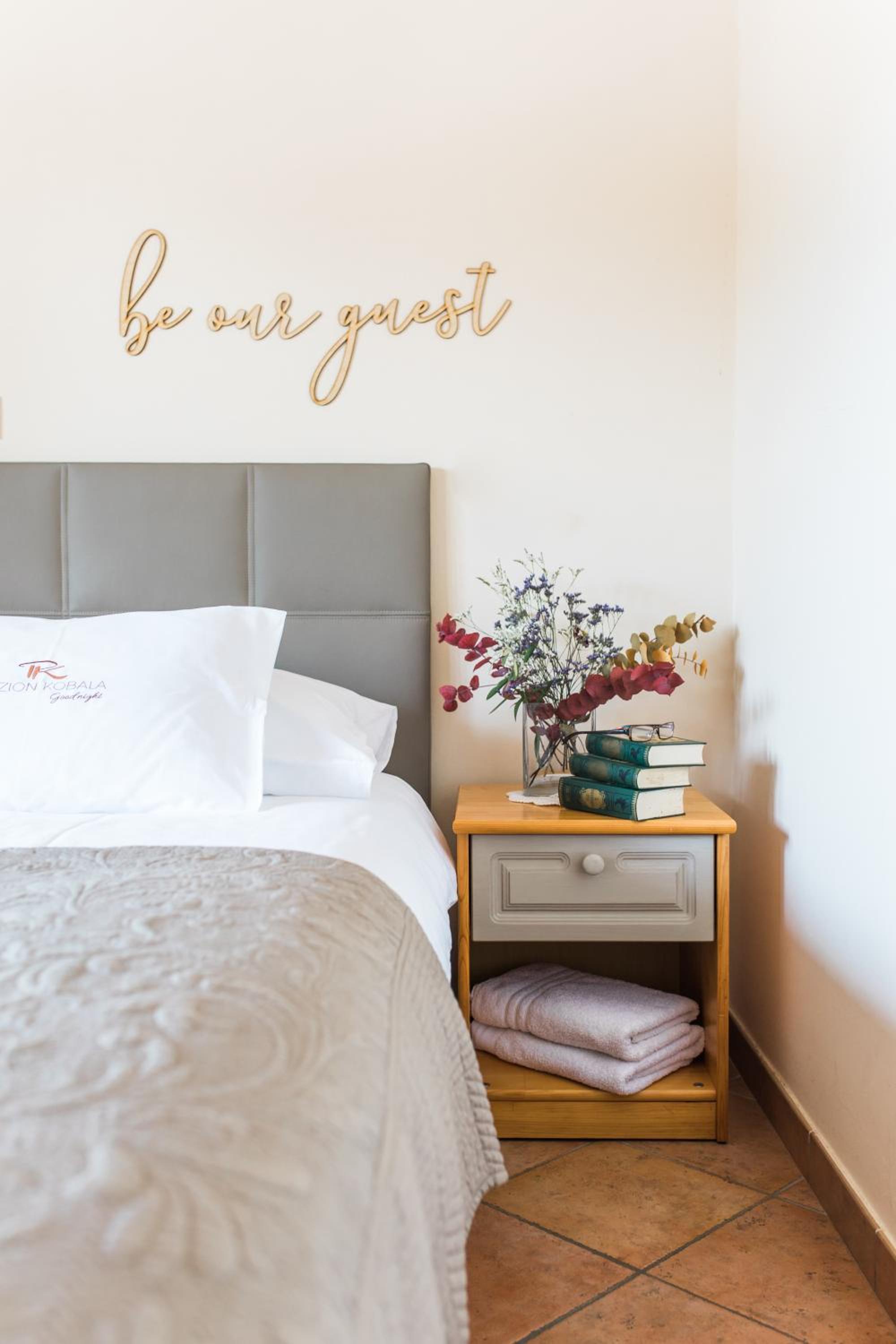 King Room with Balcony photo 1