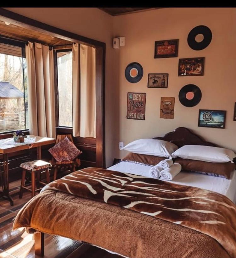 Double or Twin Room with Mountain View photo 1
