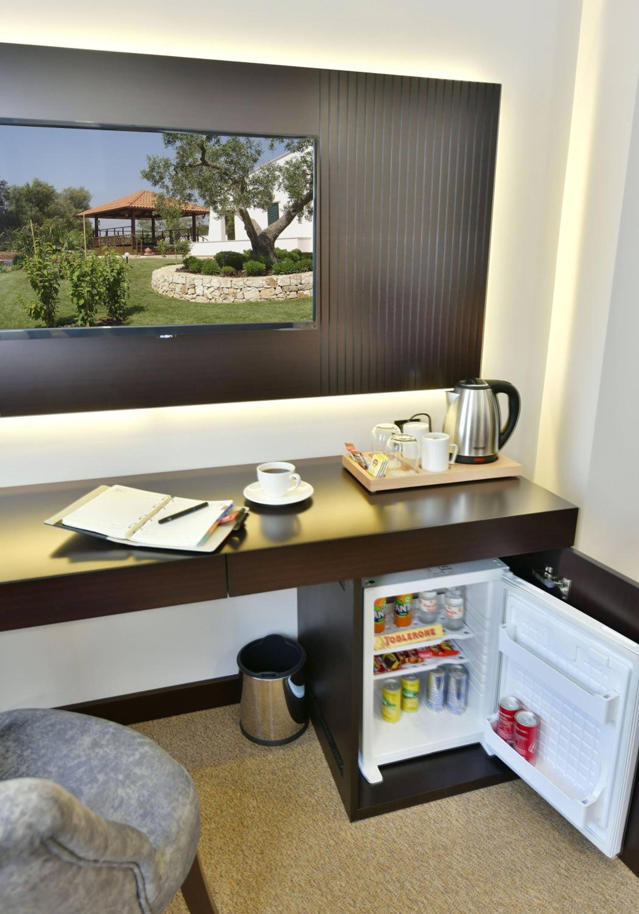 Economy Double Room photo 3