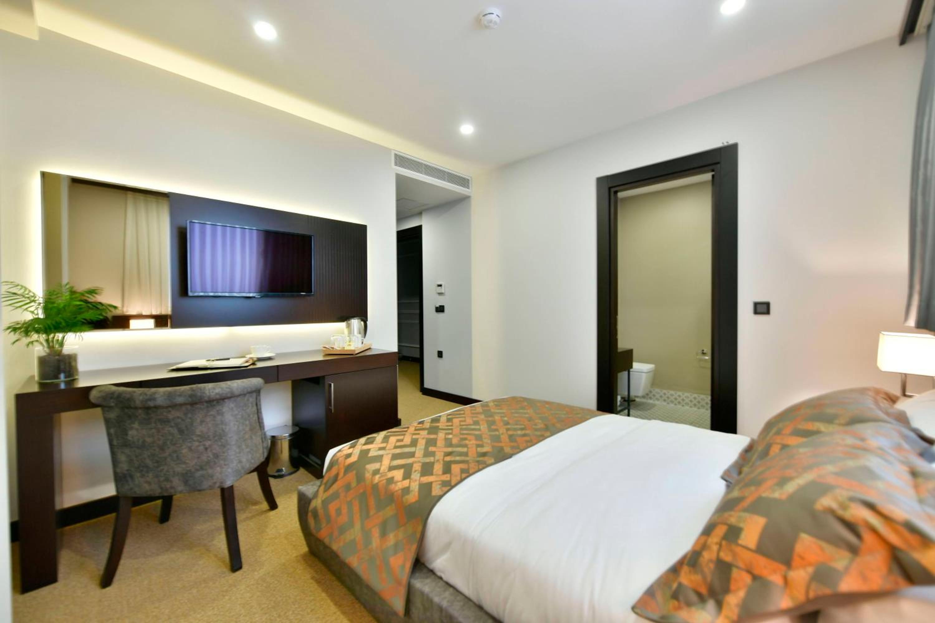 Standard Double Room photo 3