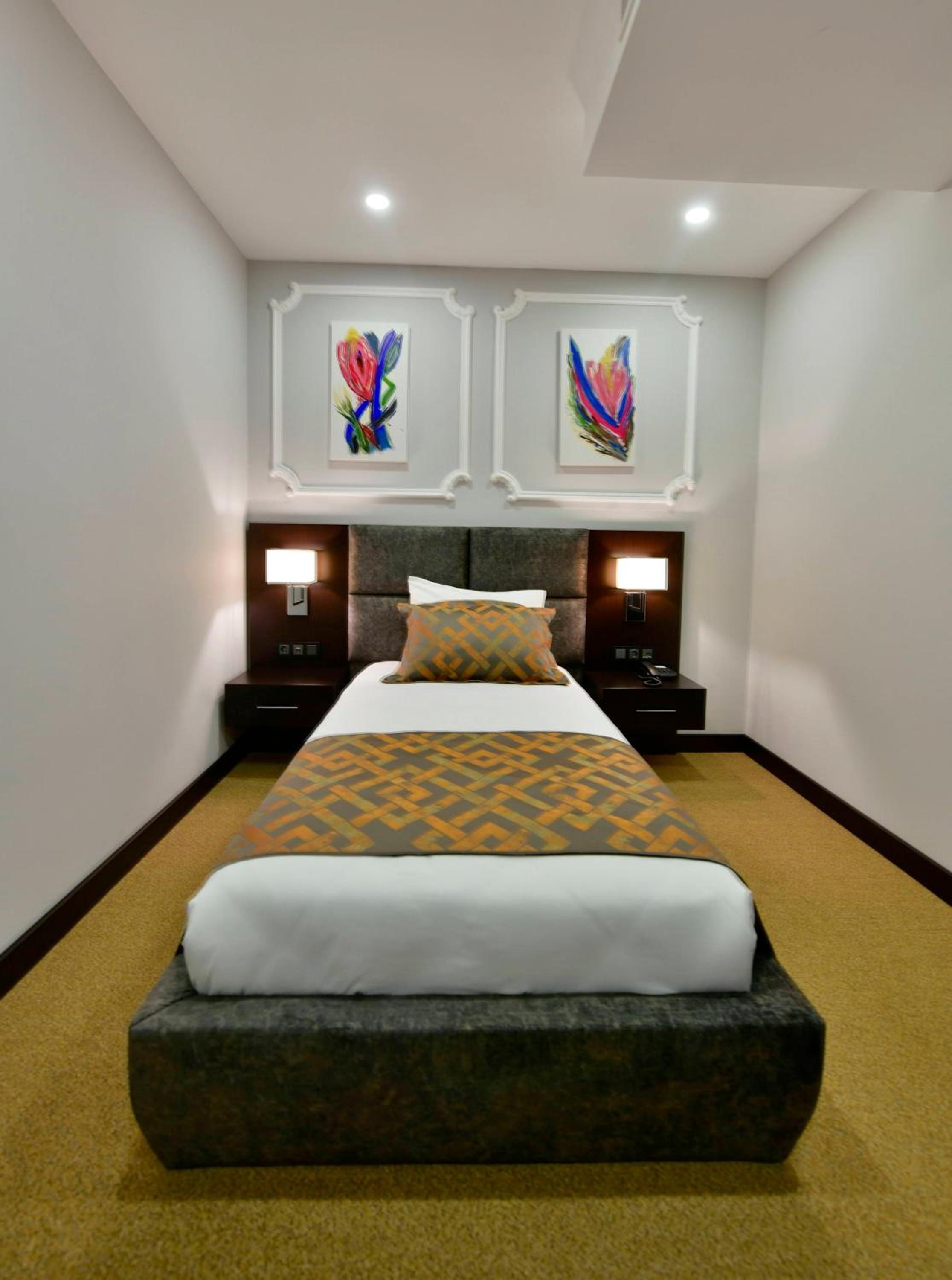 Single Room photo 2
