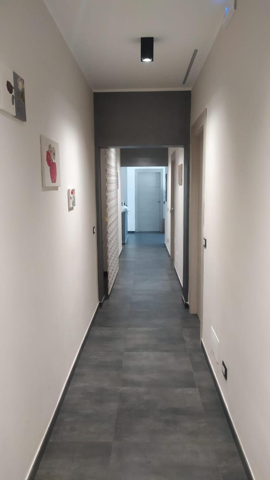 Standard Double or Twin Room with Balcony - Photo 15