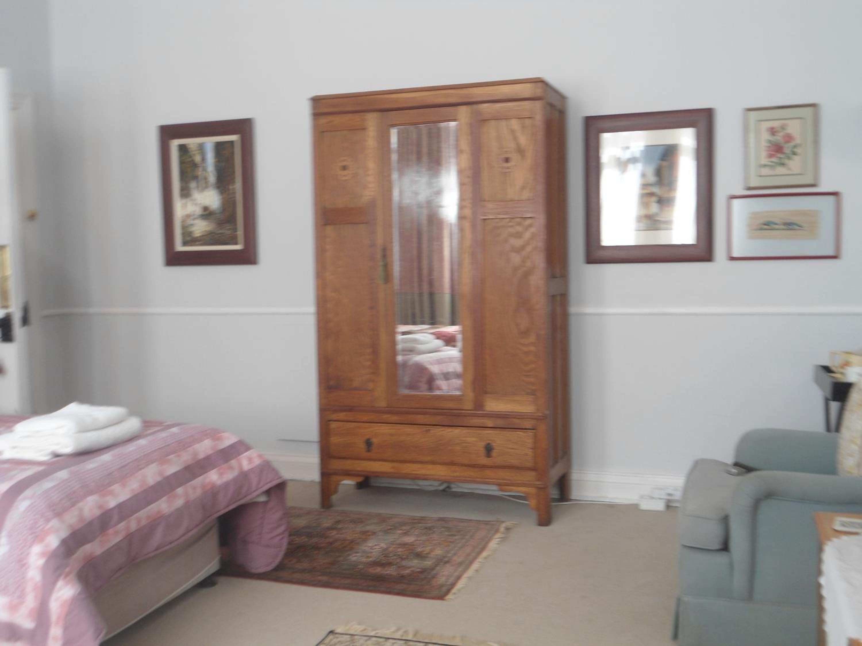 Double or Twin Room - Photo 5