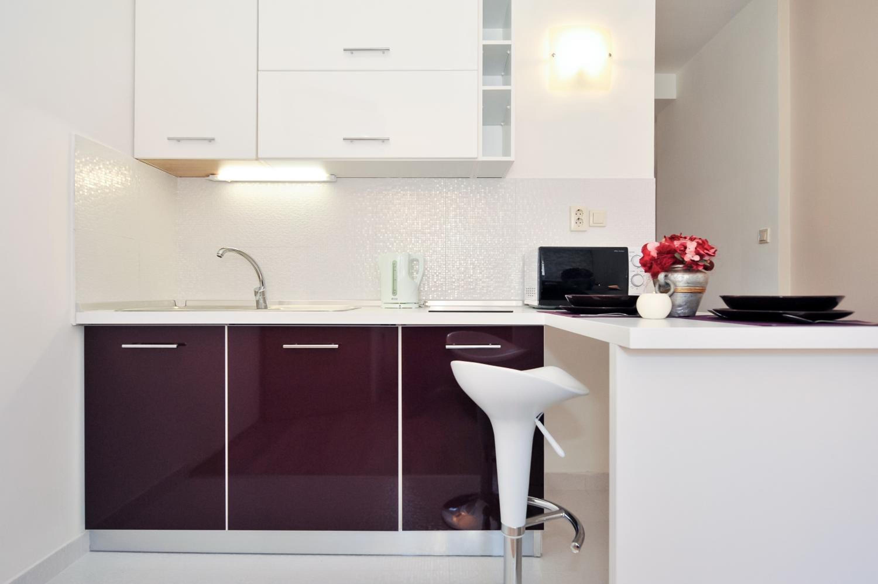 Comfort One-Bedroom Apartment - Photo 3