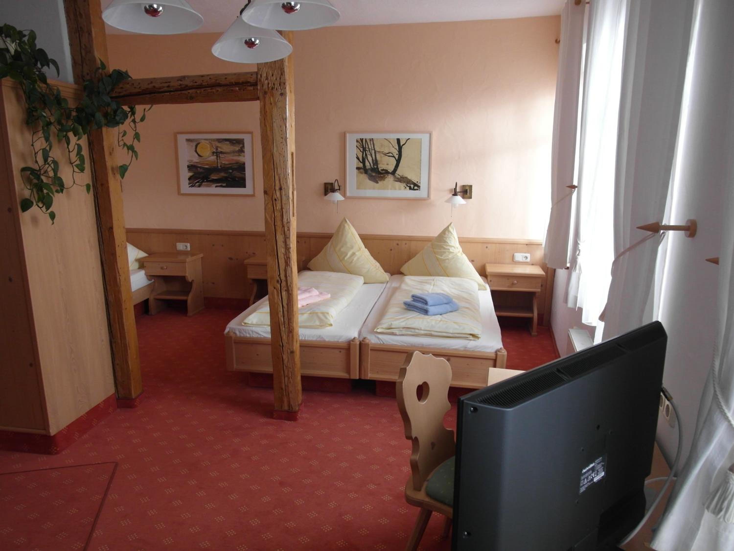 Triple Room - Photo 3