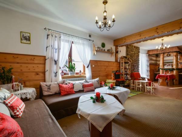 Small Double Room - Photo 3