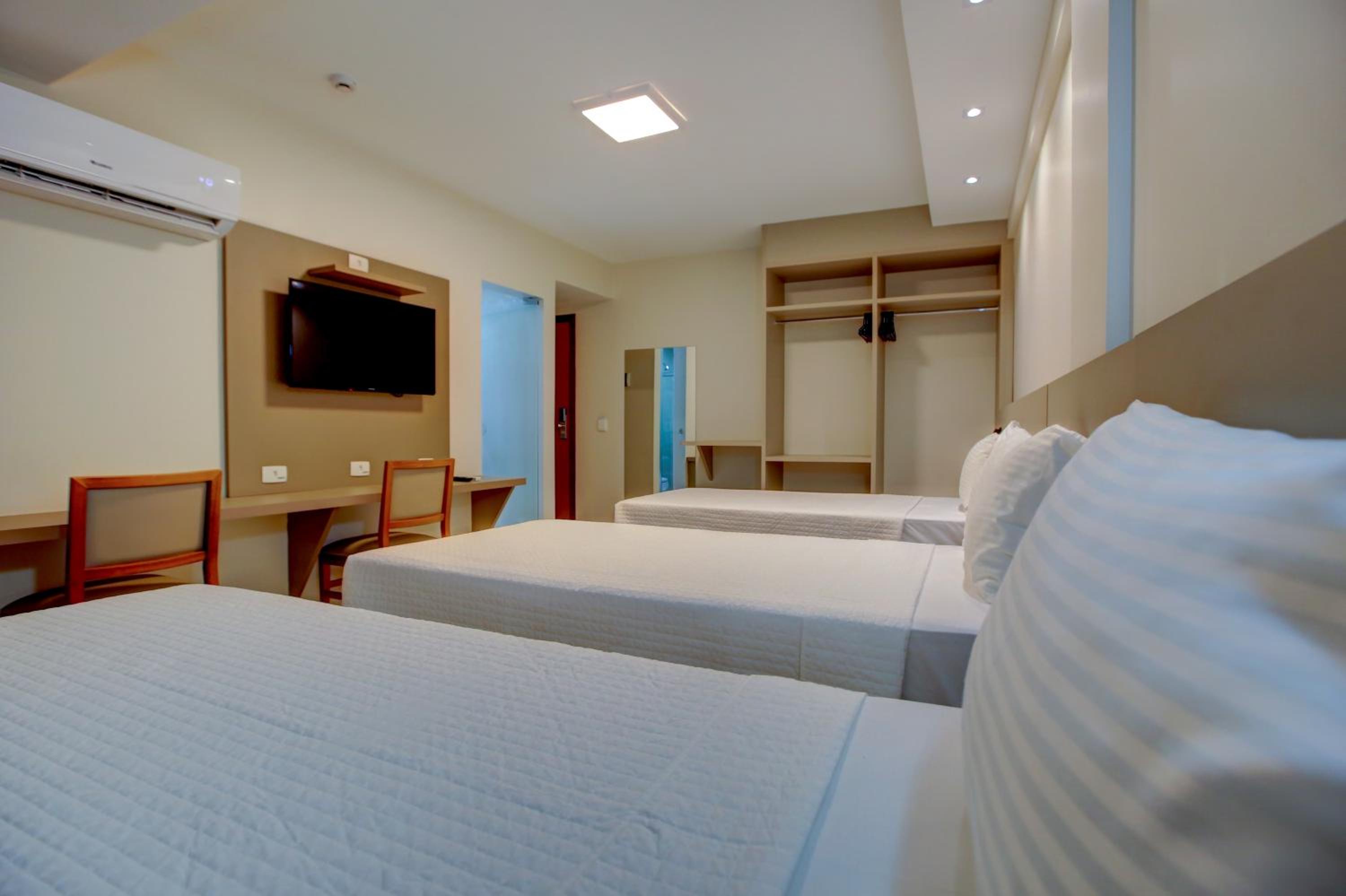 Executive Triple Room - Photo 9