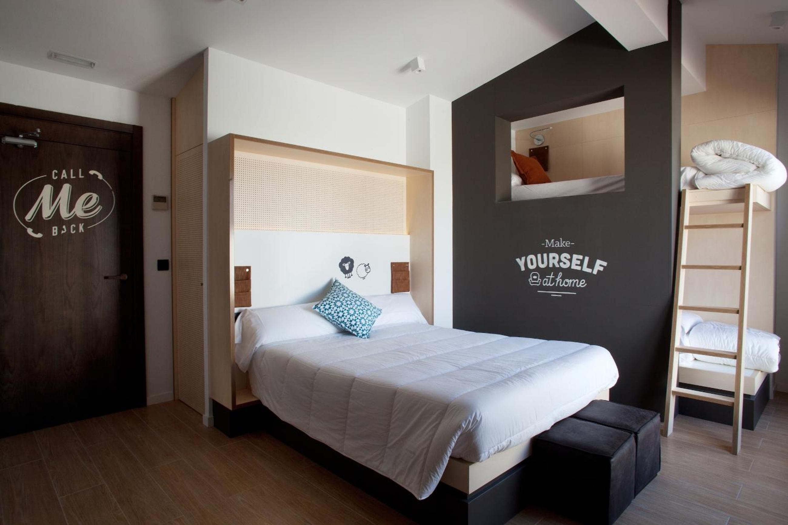 Habitación Familiar con Terraza