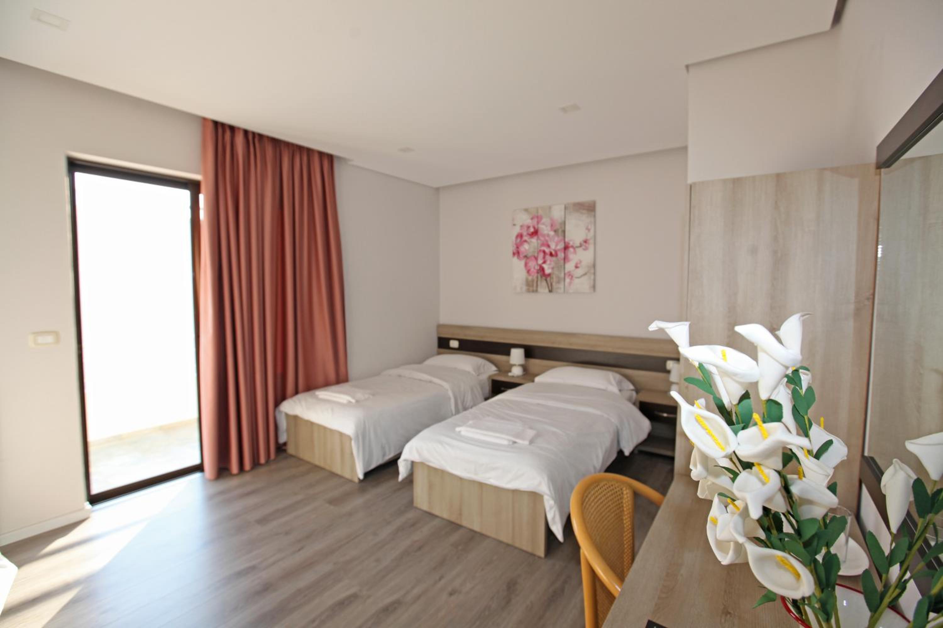 Triple Room with Balcony