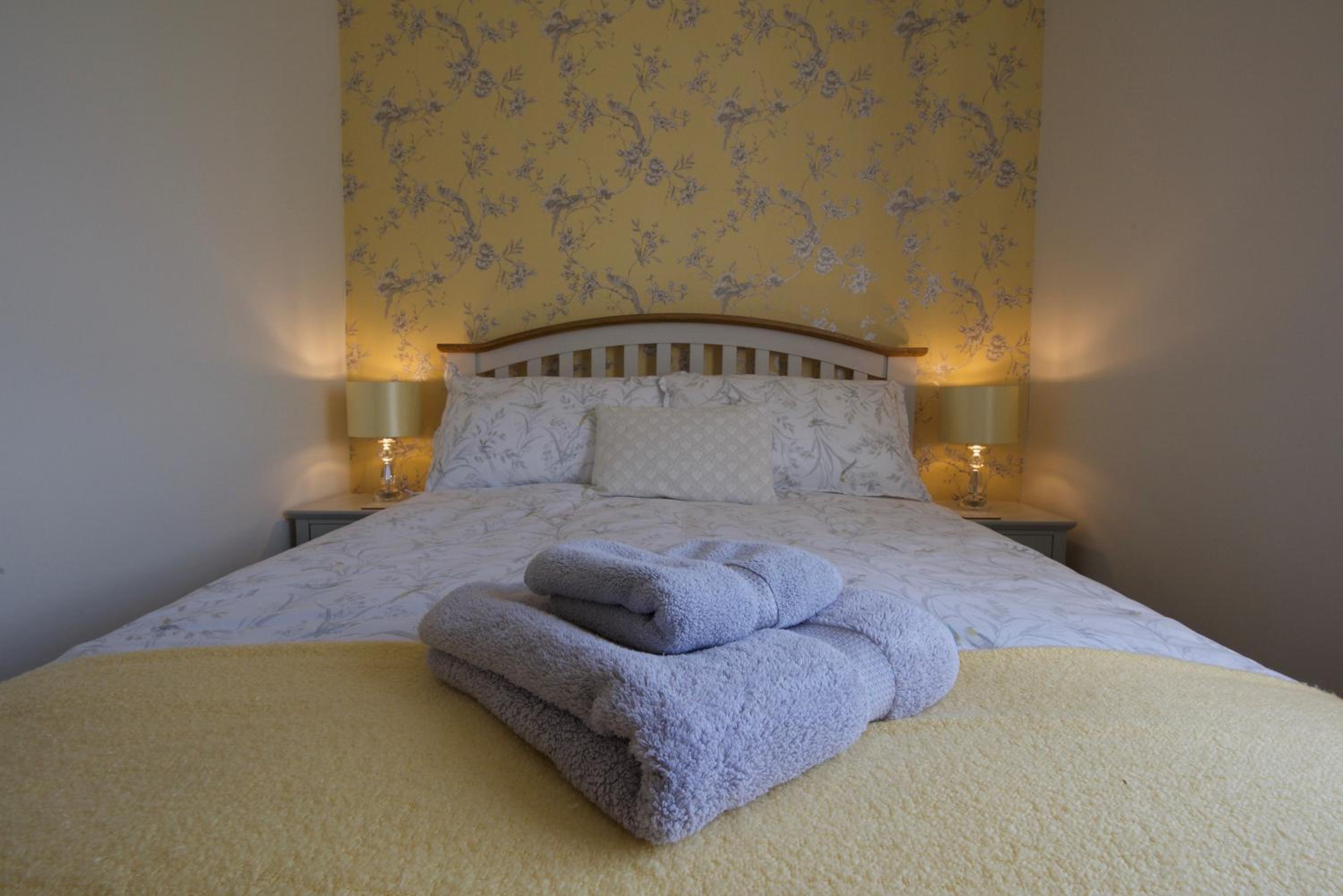  Small Double Room - Photo 2