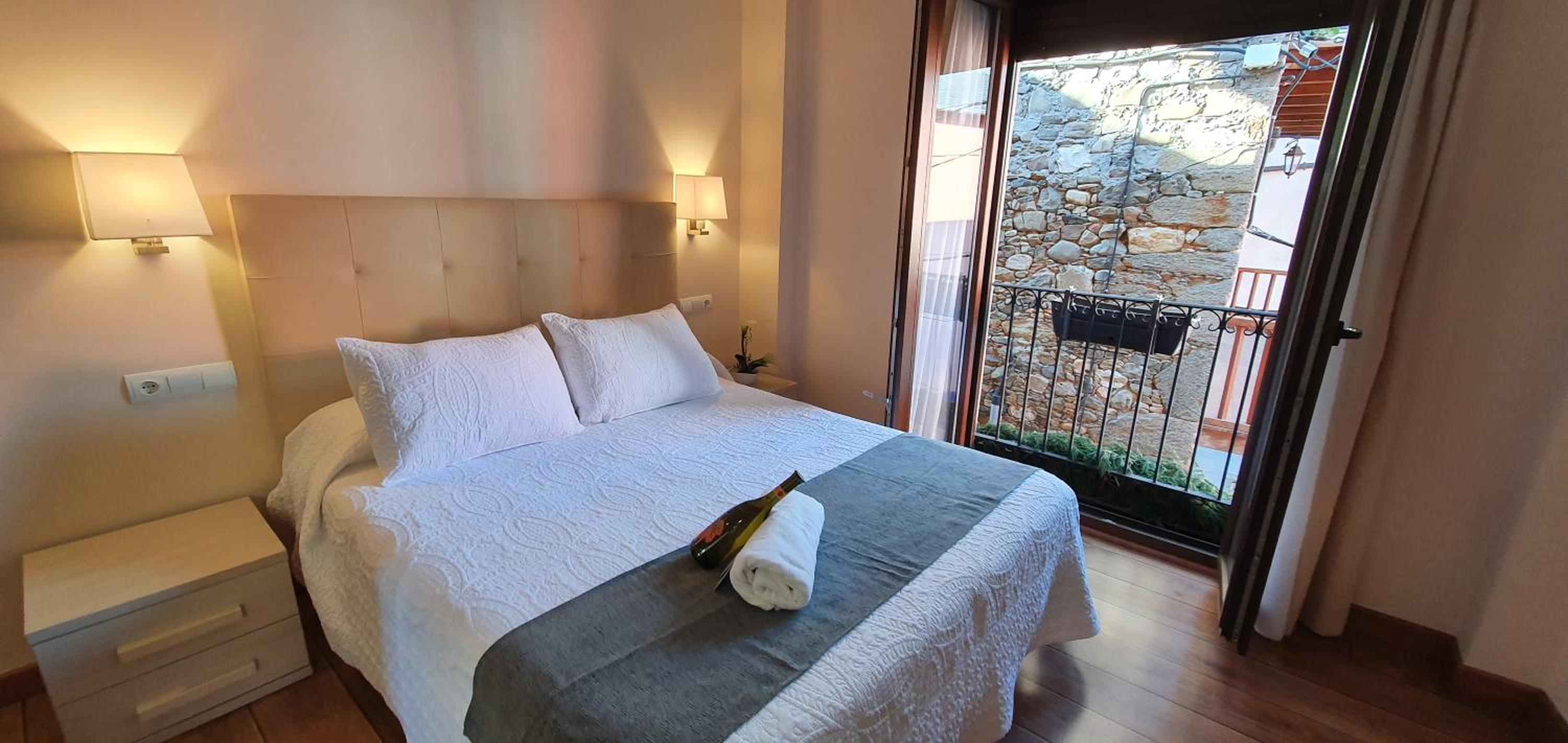 Deluxe Double Room photo 3