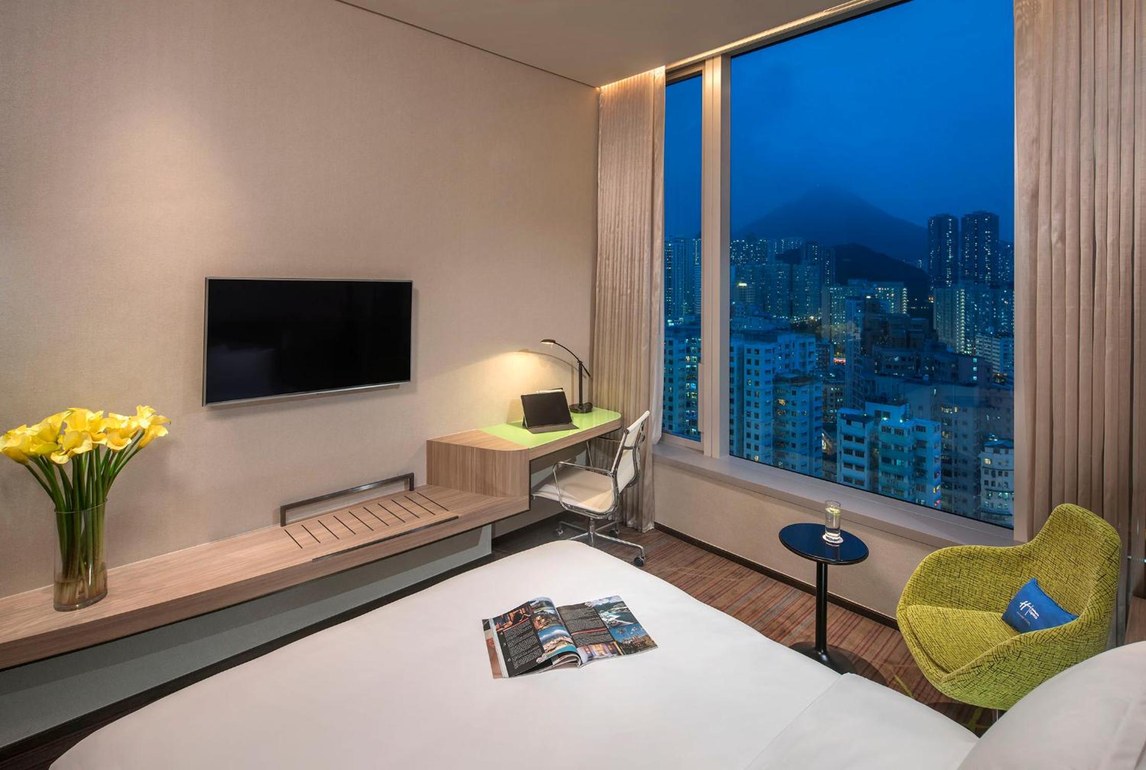 Specialty Room photo 3