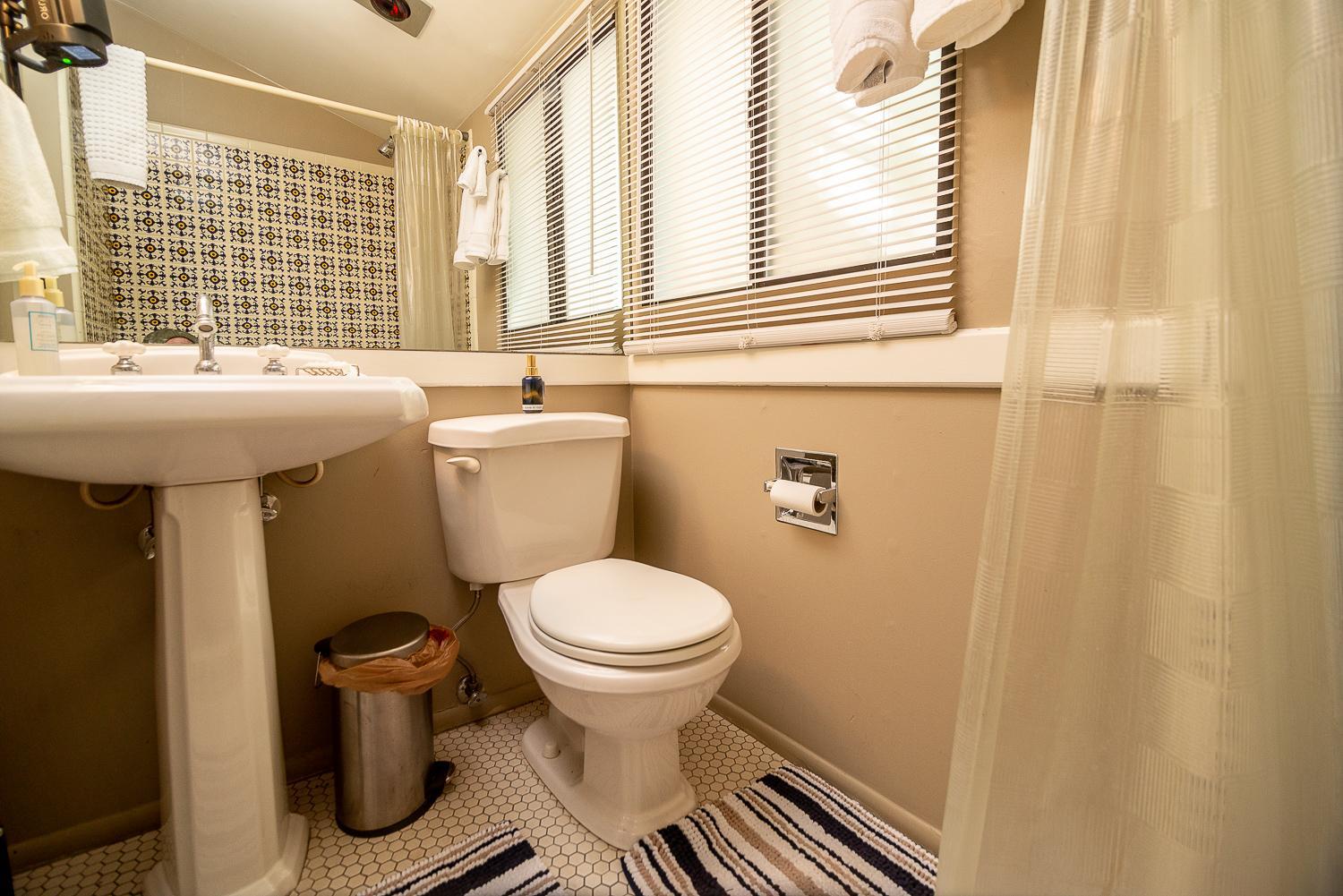 Queen Room with Garden View photo 2