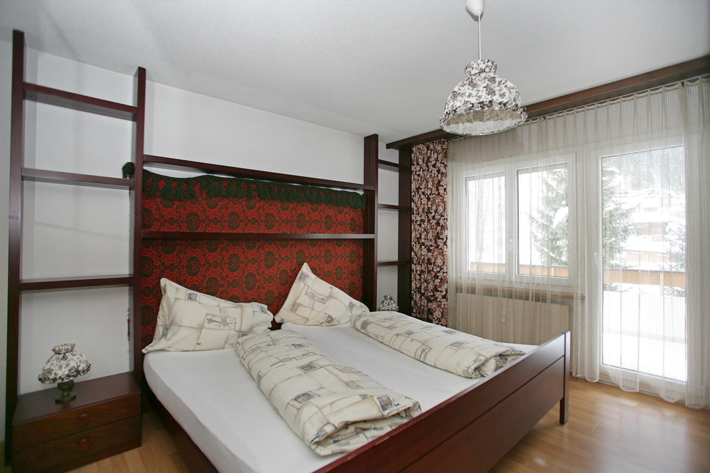 Apartment with Mountain View photo 3