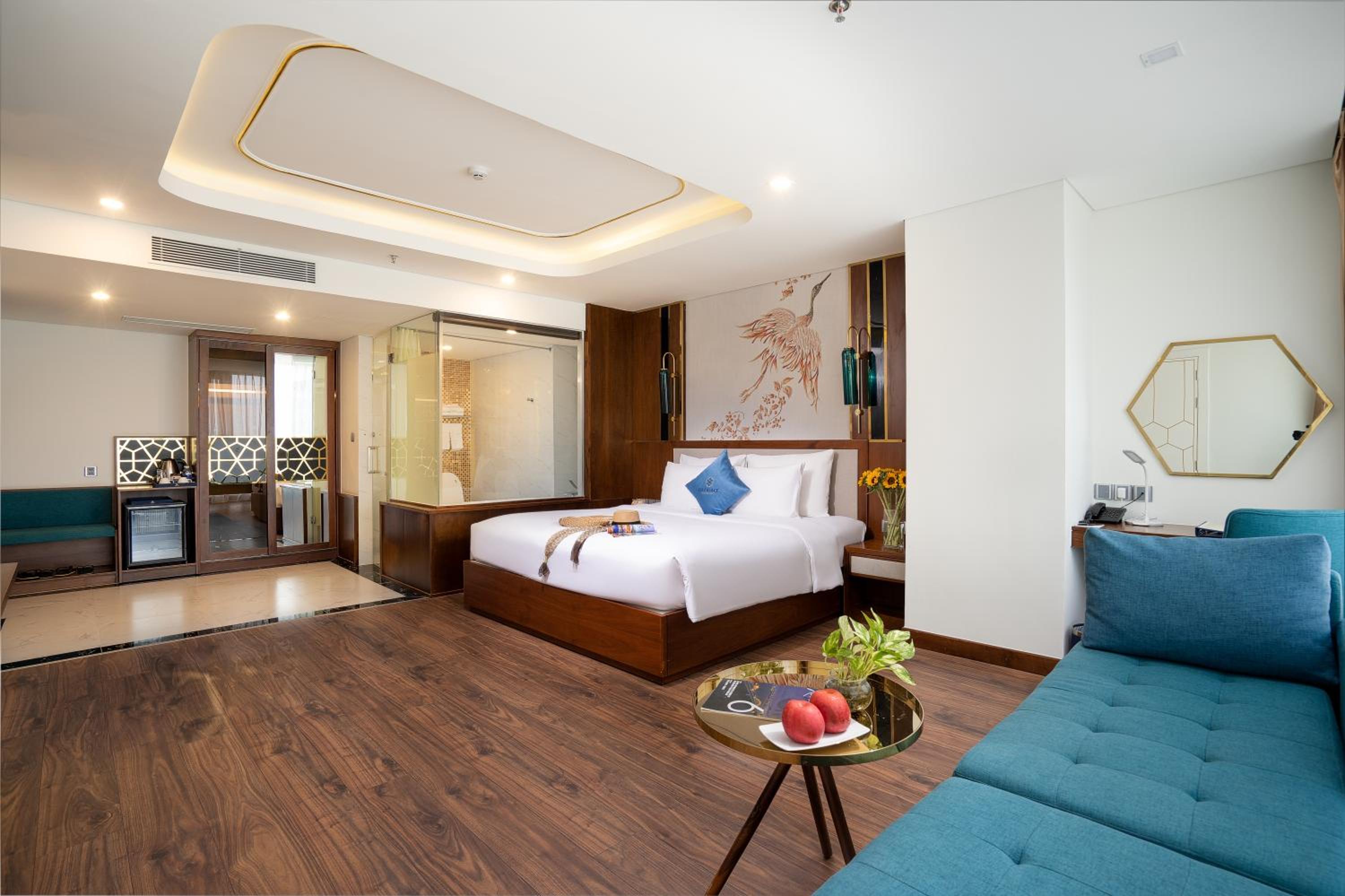Executive Deluxe King Room - Photo 5