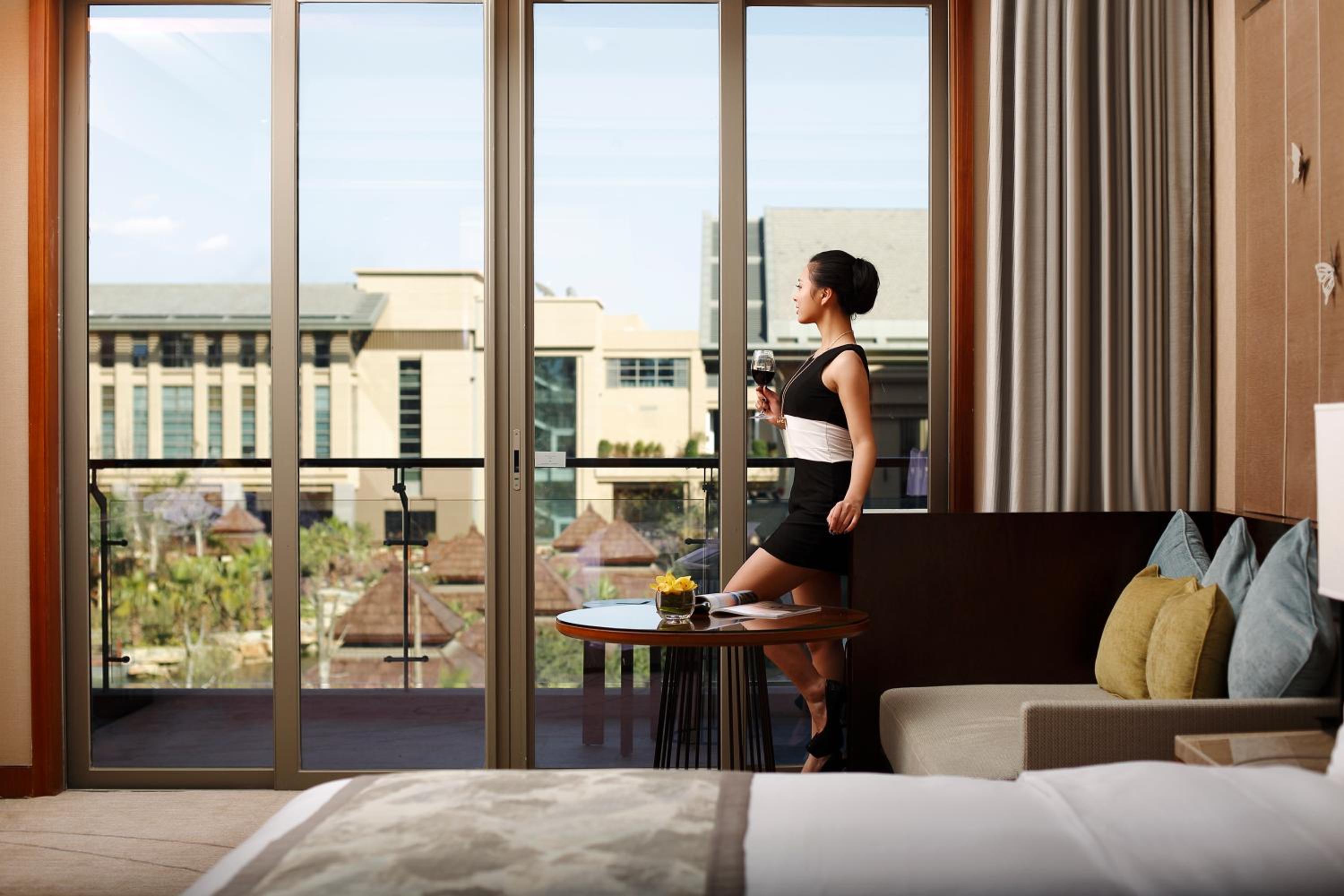 Premium King Room with Balcony