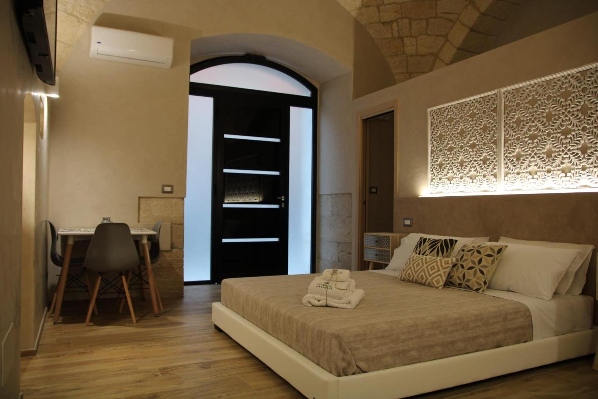 Deluxe Room - Photo 14