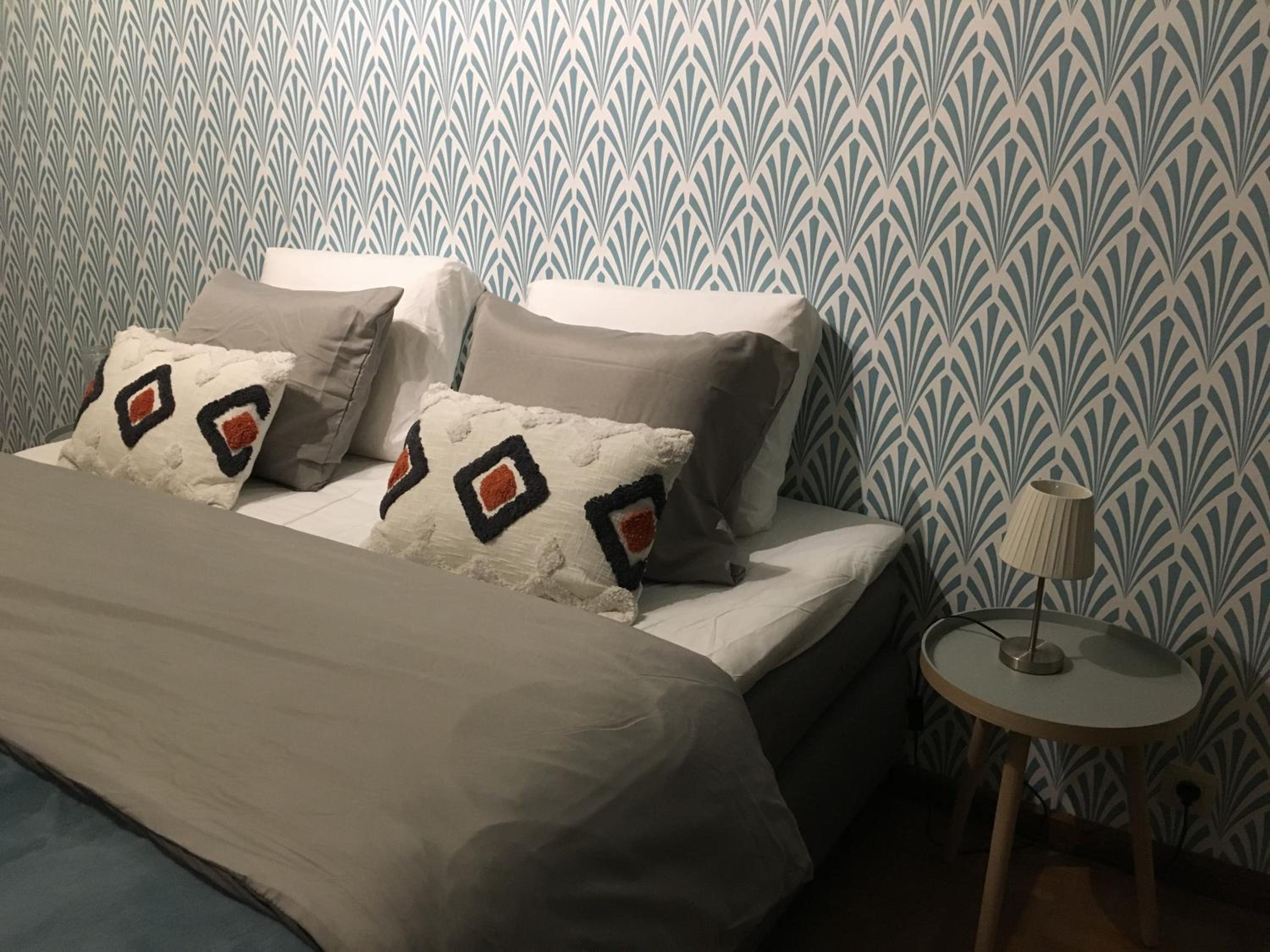 Three-Bedroom Apartment - Photo 26